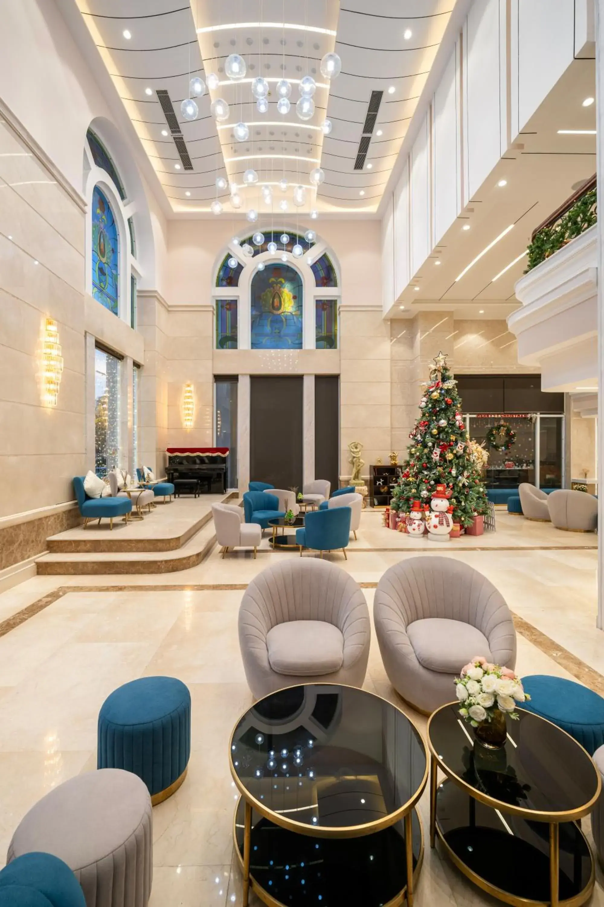 Living room in BlueSun Danang Beach Hotel Living room in BlueSun Danang Beach Hotel