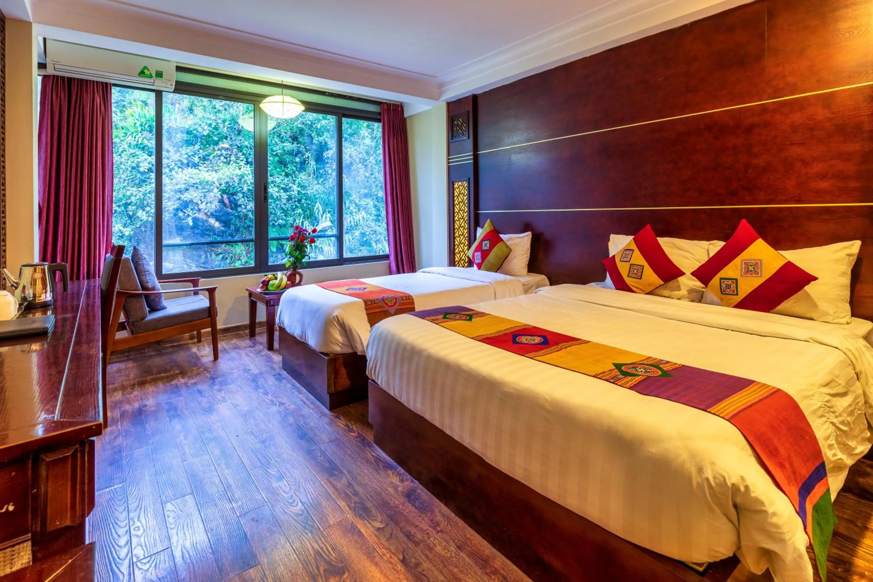 Bed in Sapa Vista Hotel