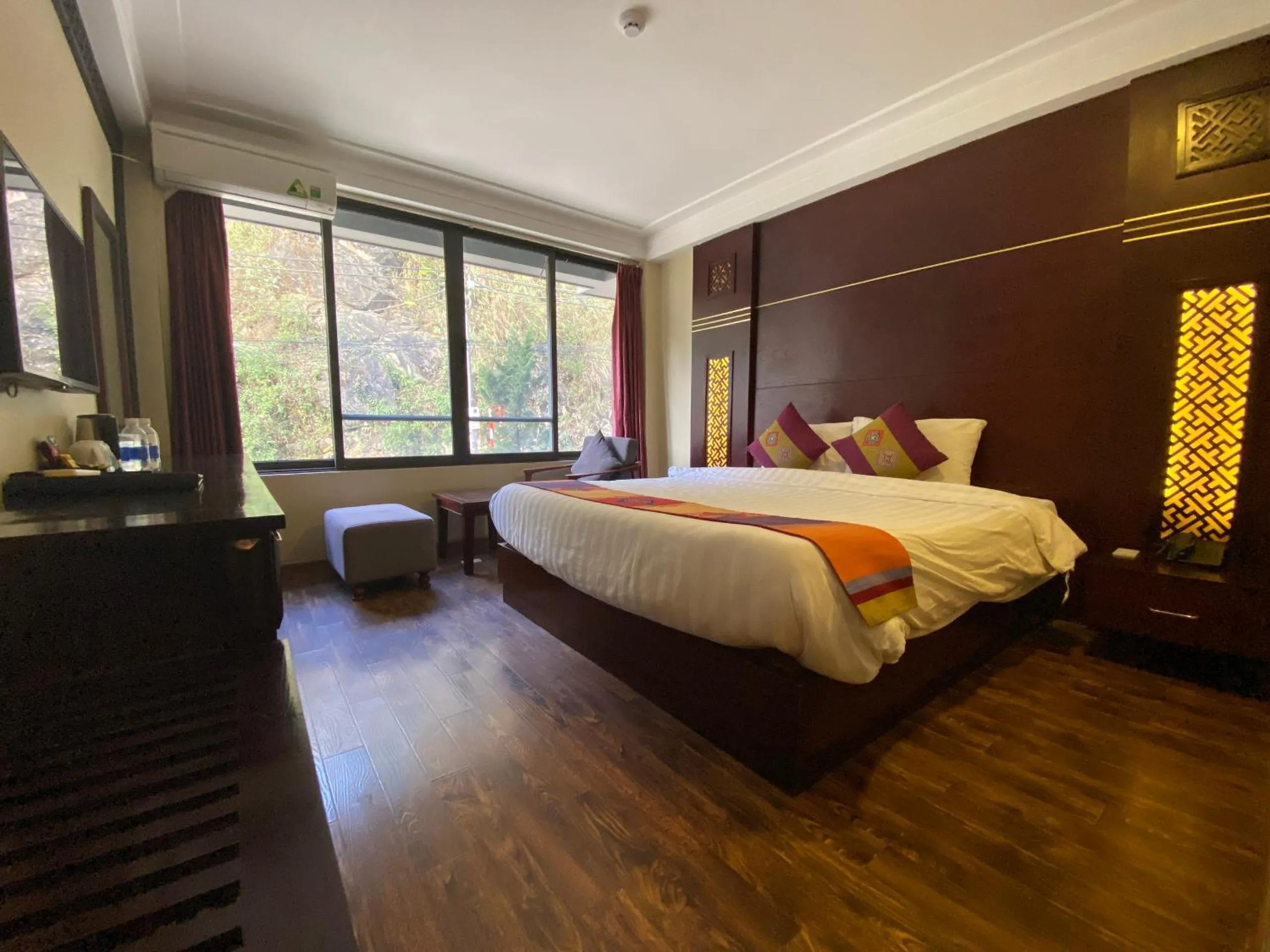 Bed in Sapa Vista Hotel