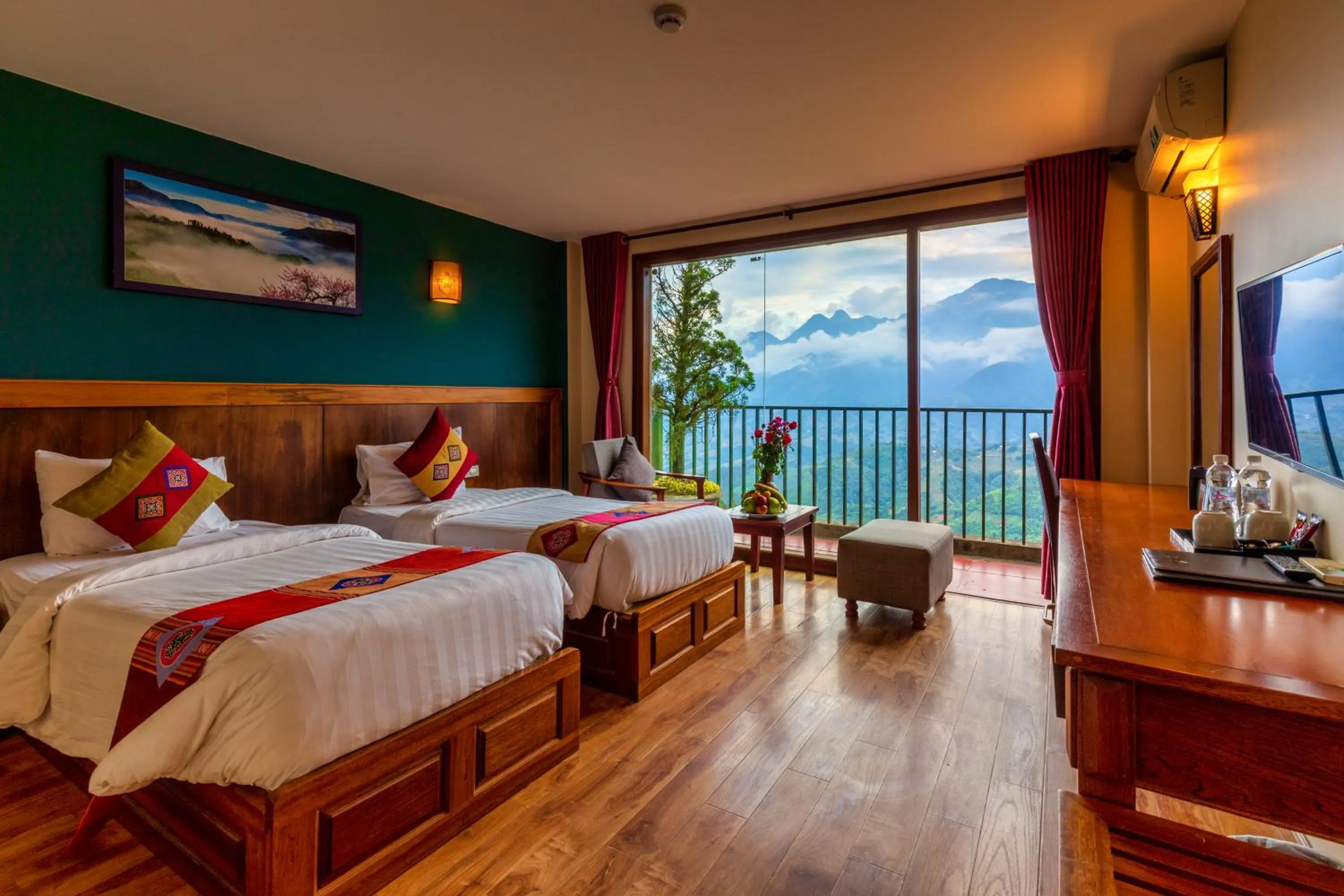 Bed in Sapa Vista Hotel