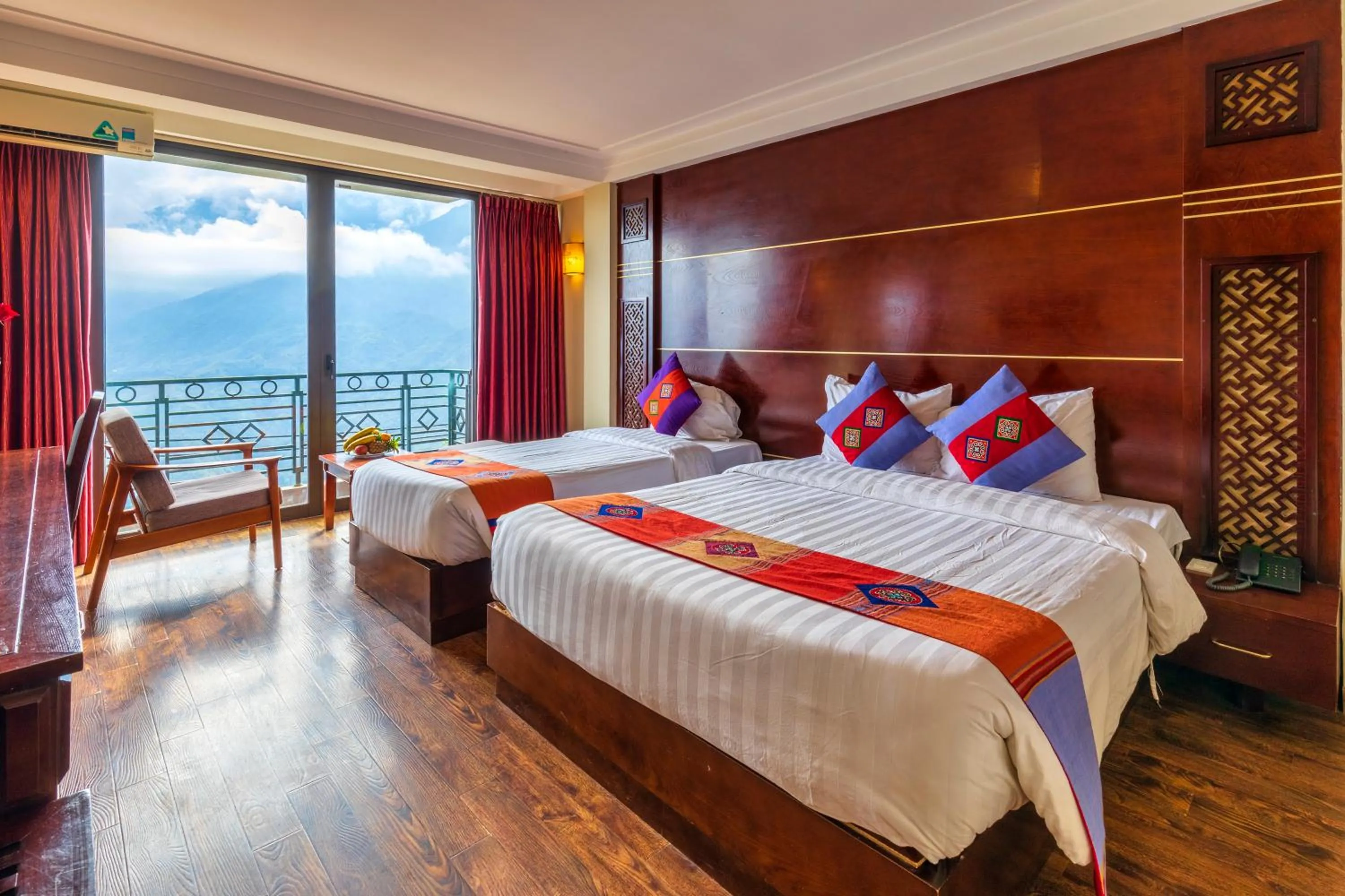 Bed in Sapa Vista Hotel