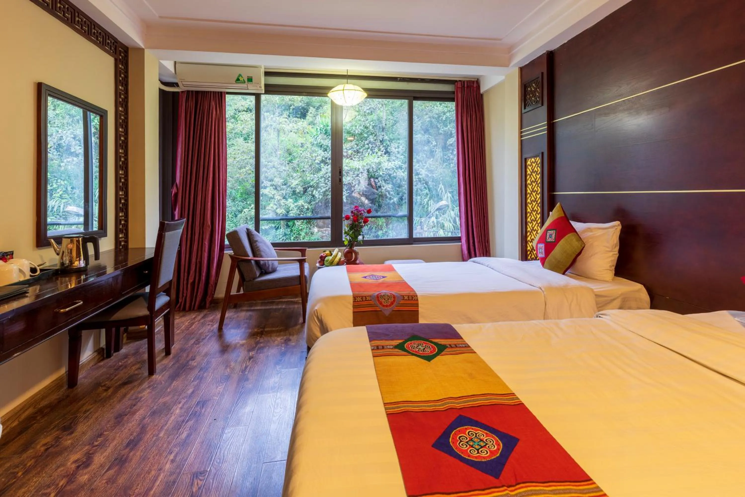Bed in Sapa Vista Hotel