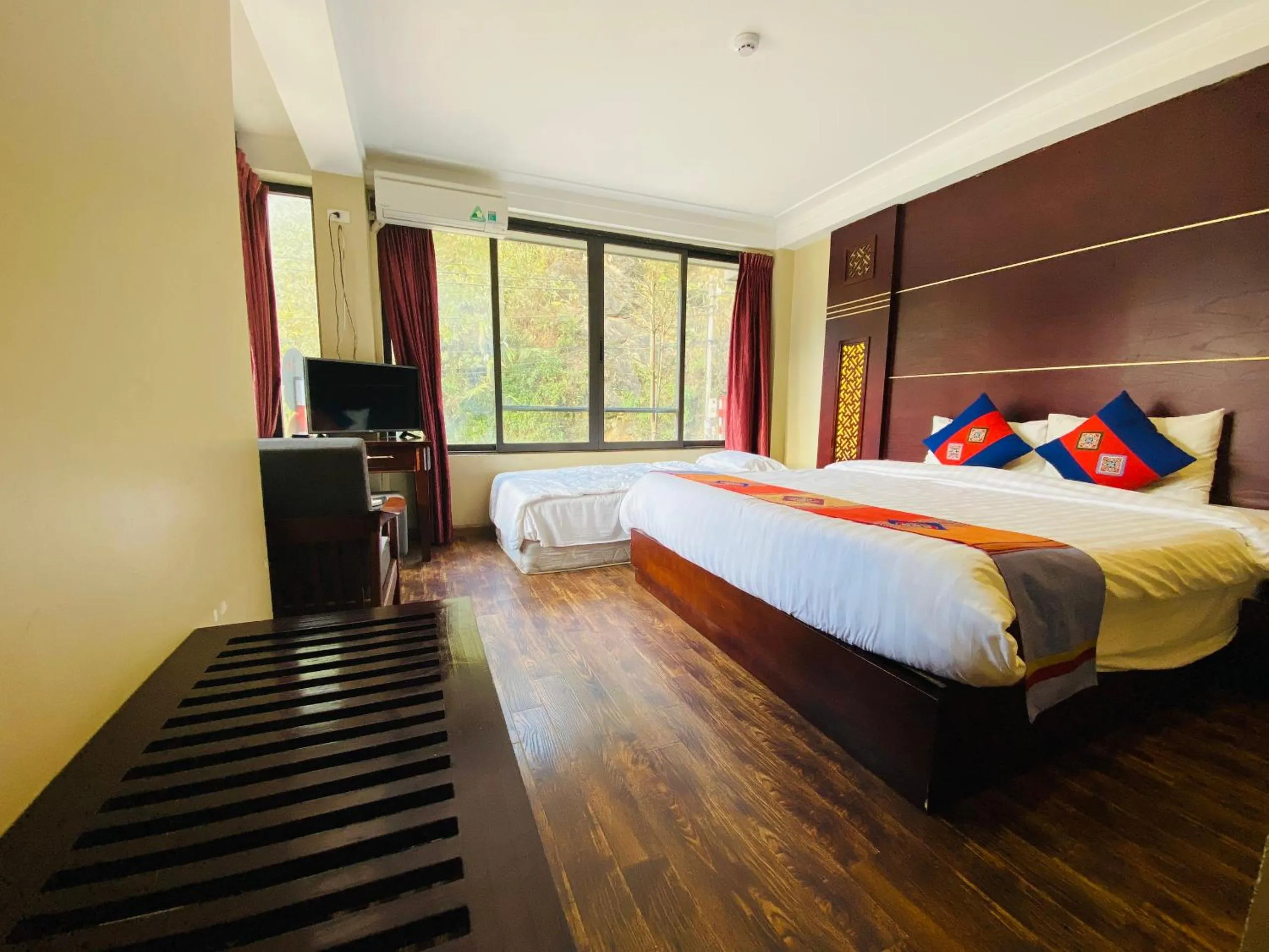 Bed in Sapa Vista Hotel