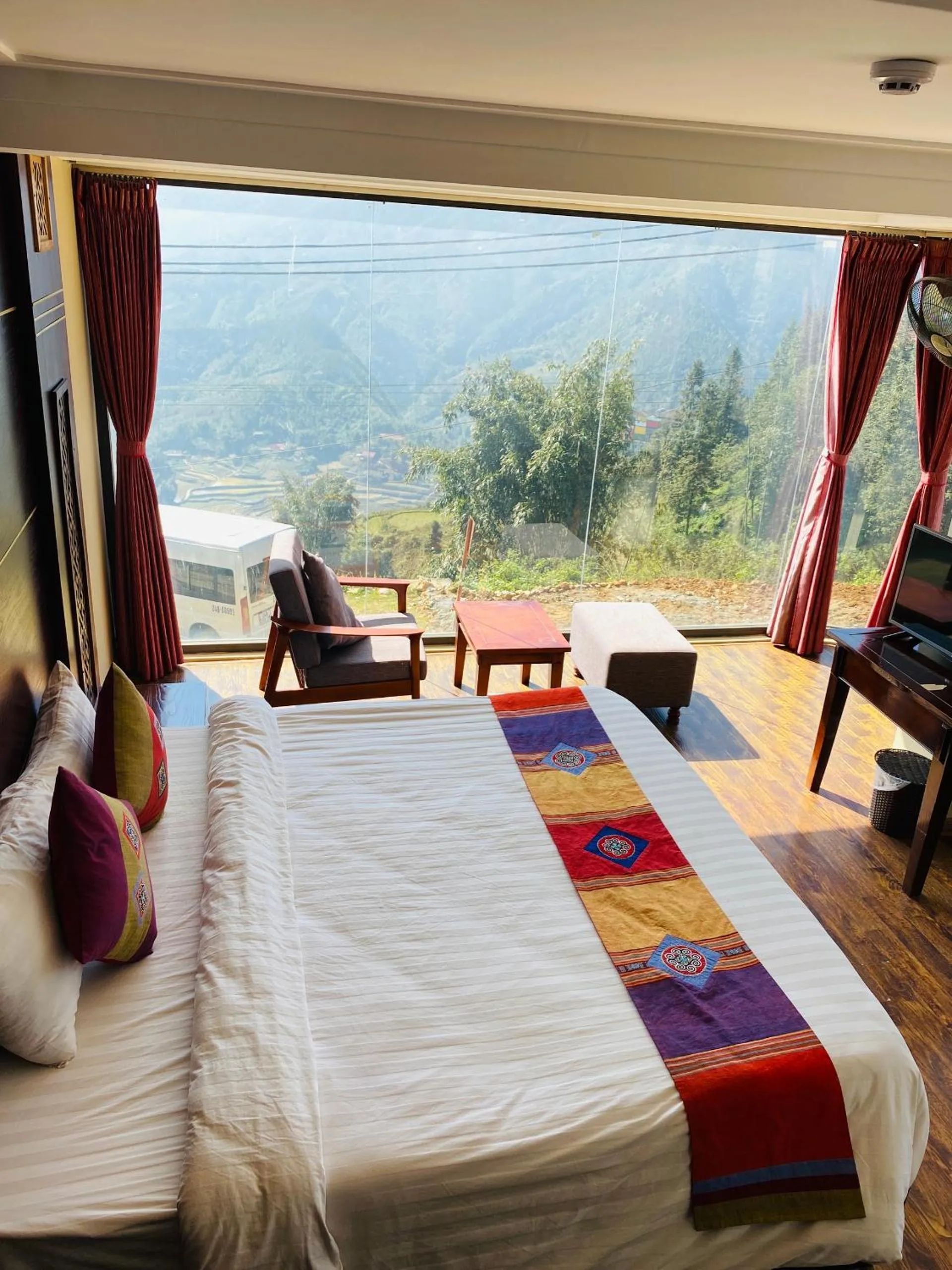 Bed in Sapa Vista Hotel