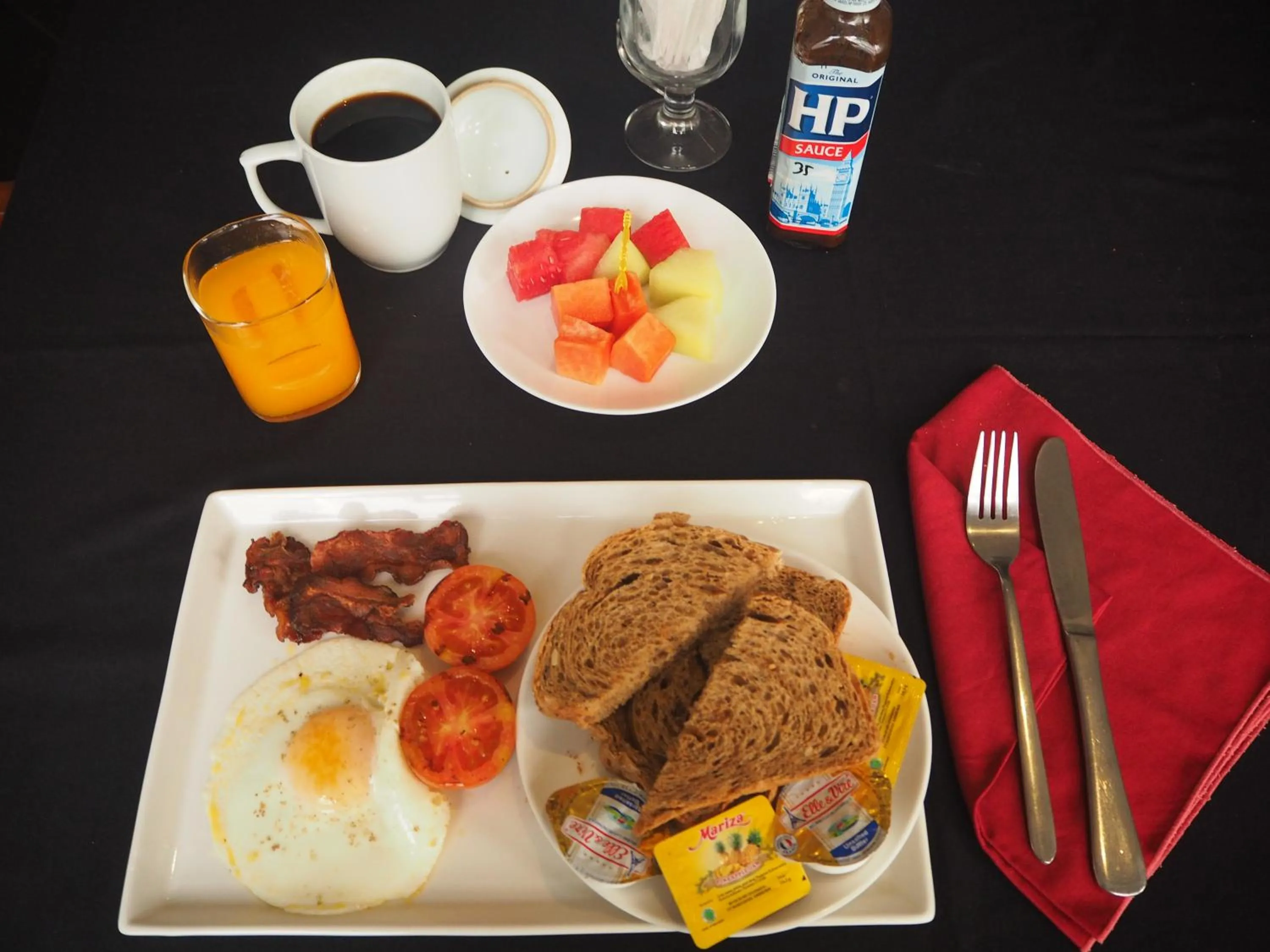 Breakfast in The Gecho Inn Country