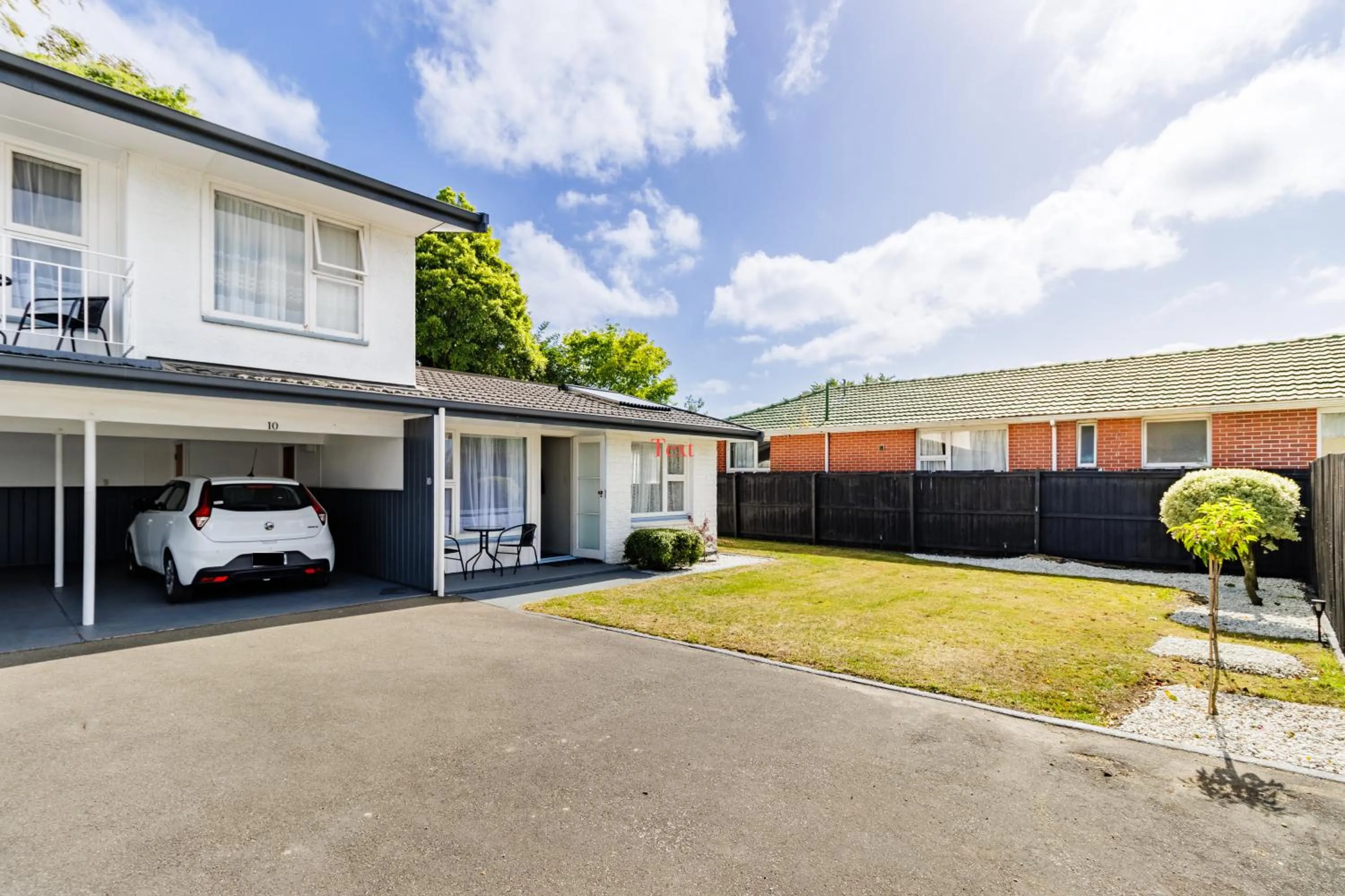 Day in Belle Bonne Motel