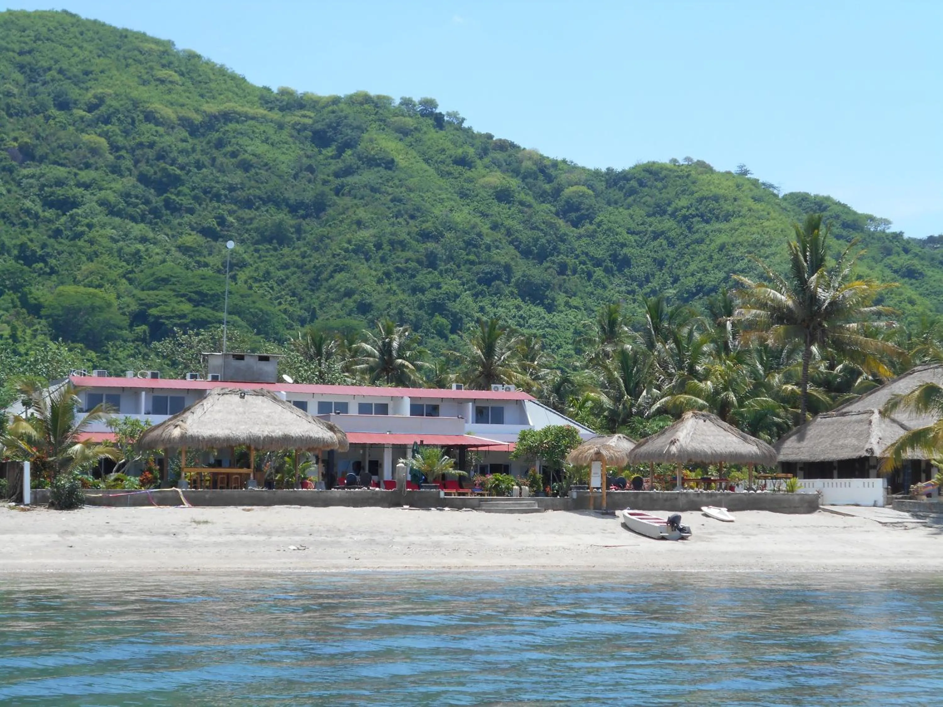 Property building in Silver Fern Beach Retreat