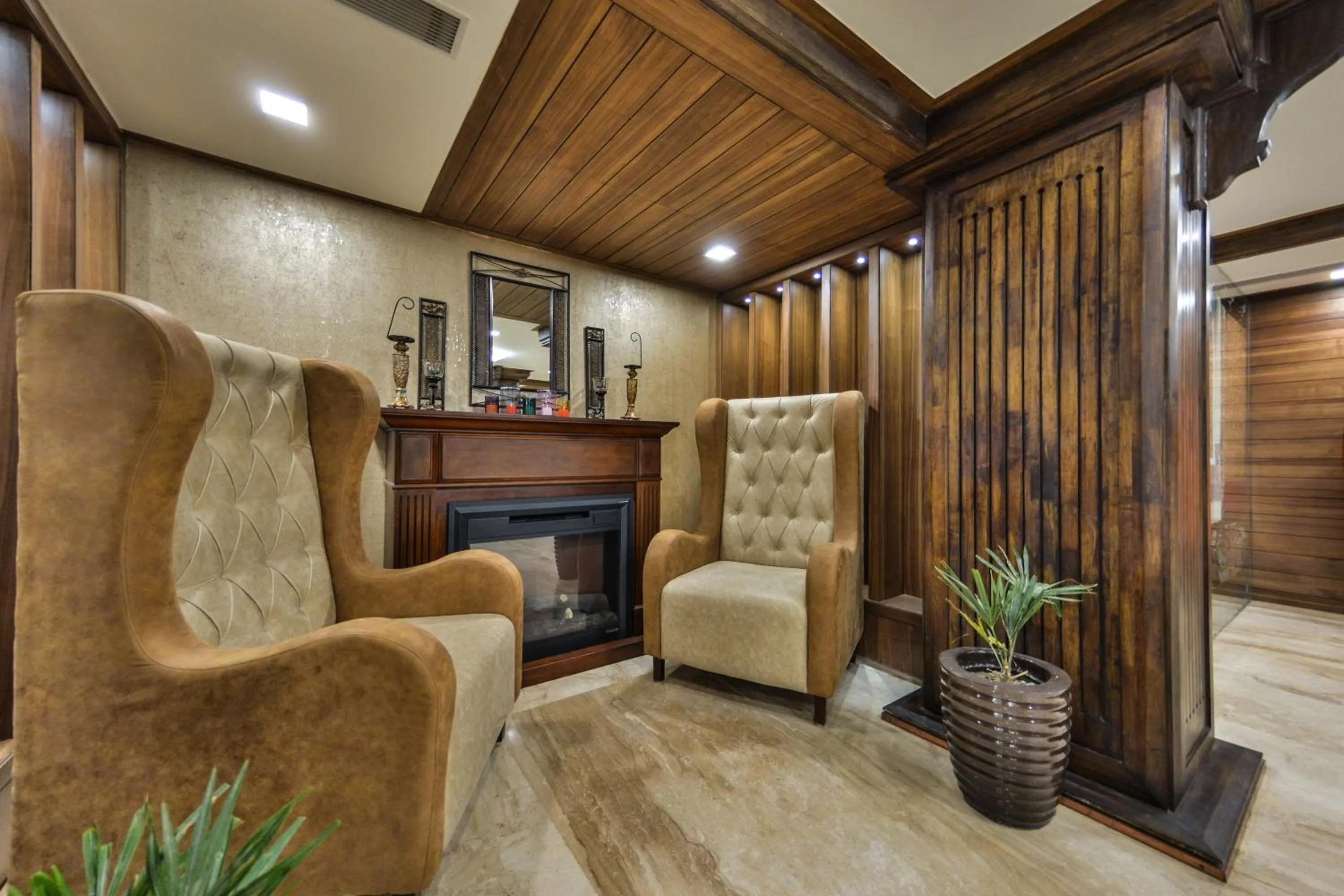 Seating area in Clarks inn srinagar