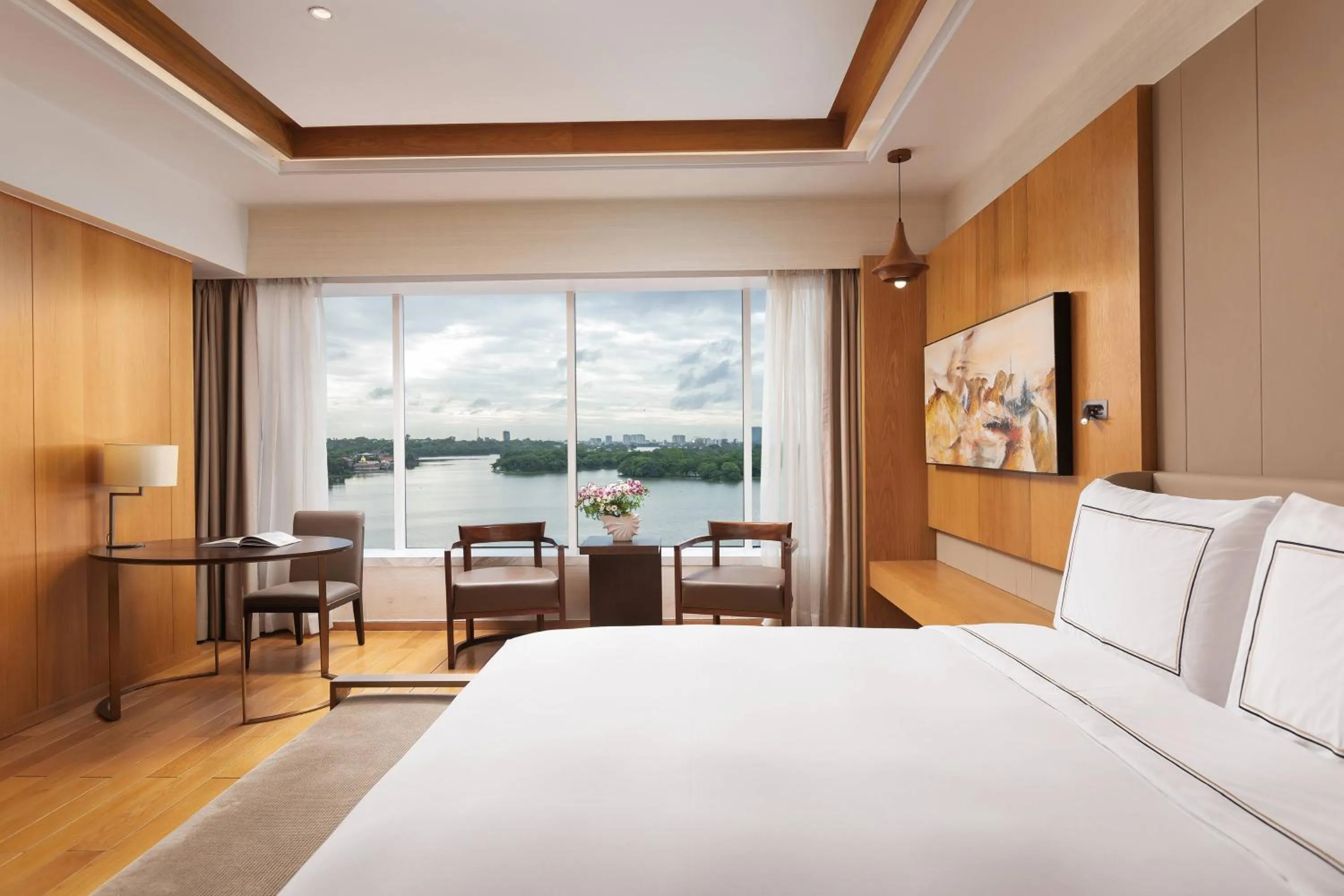 Property building, Bed in Meliá Yangon