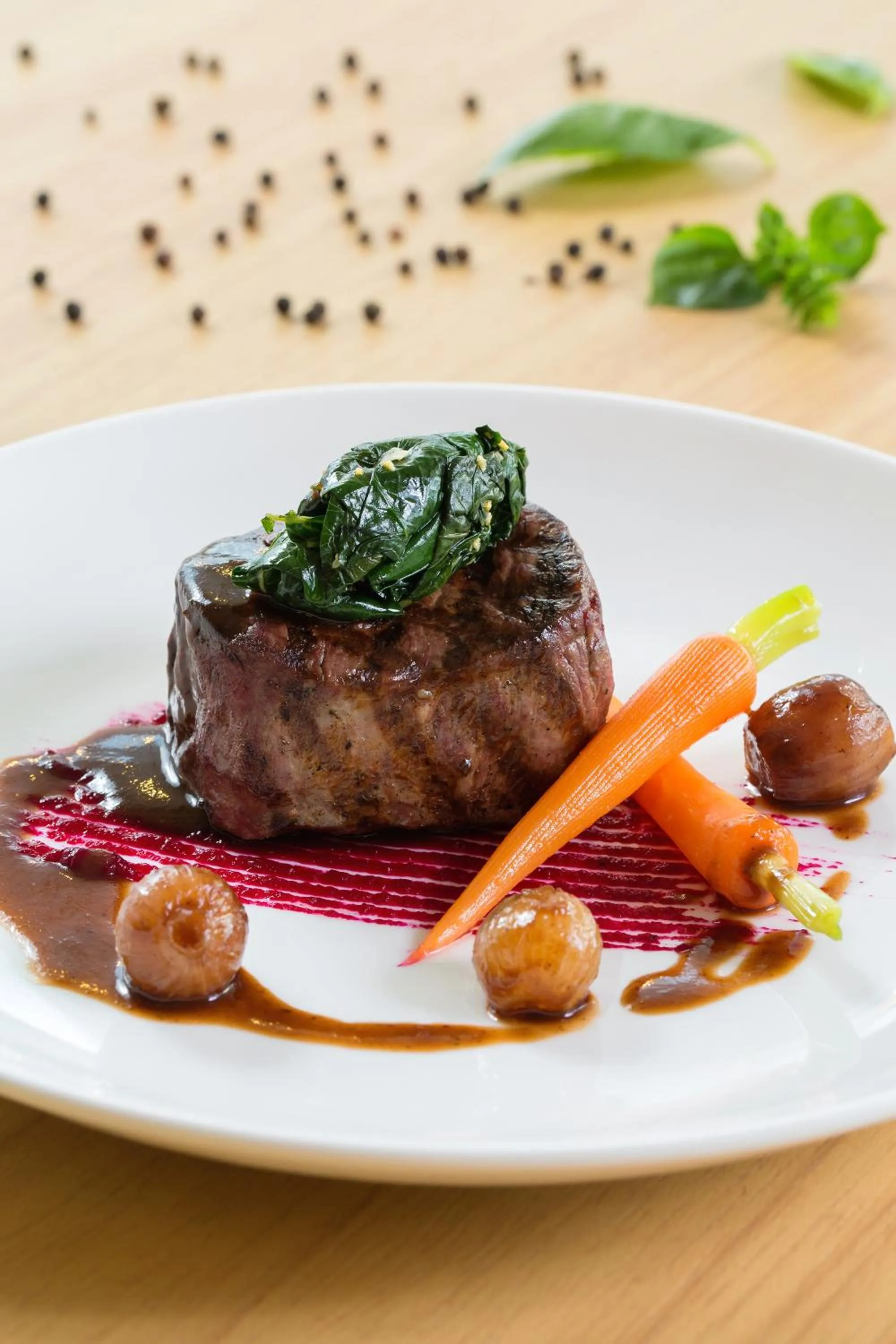 Restaurant/places to eat in Melia Yangon