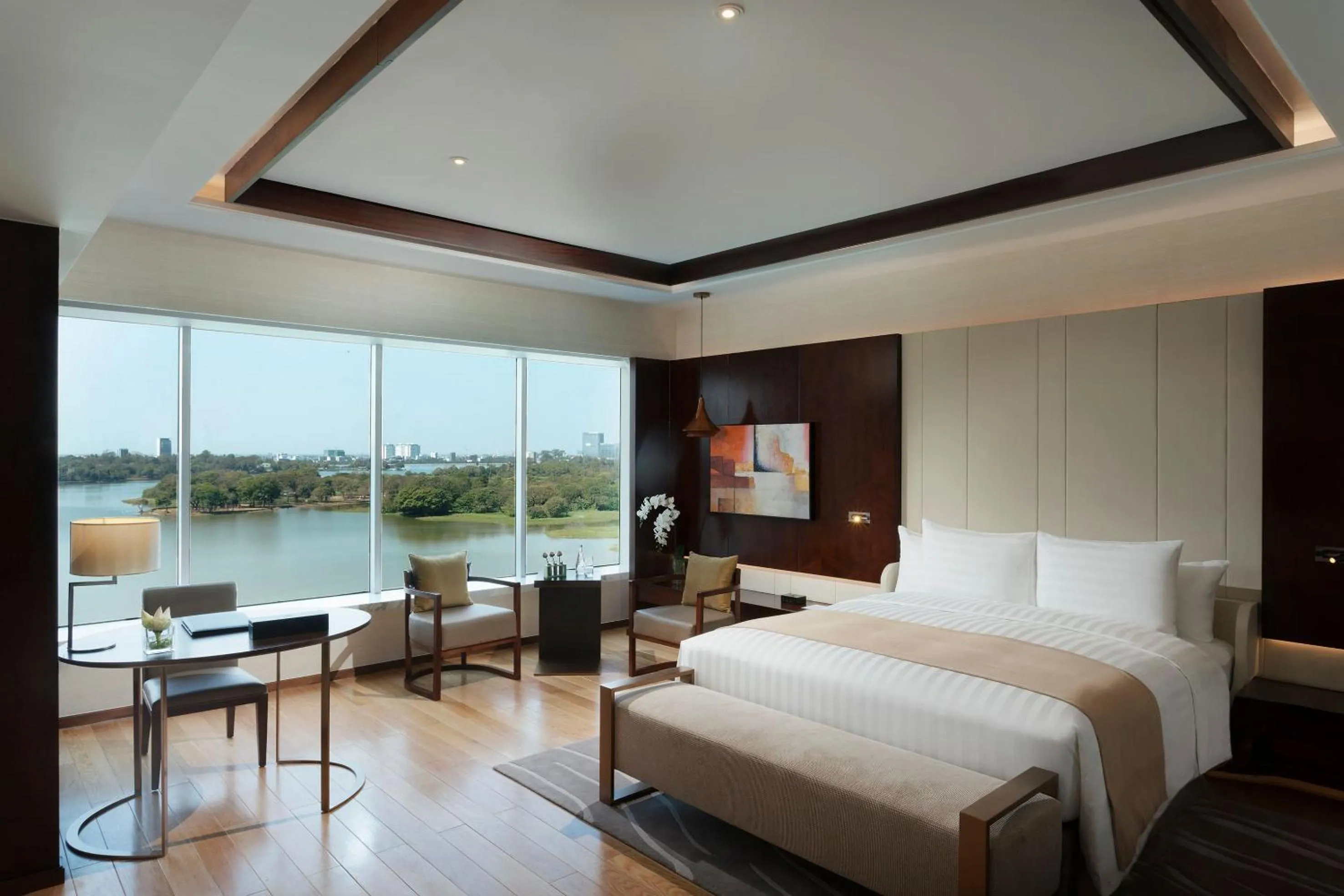 Property building, Bed in Meliá Yangon