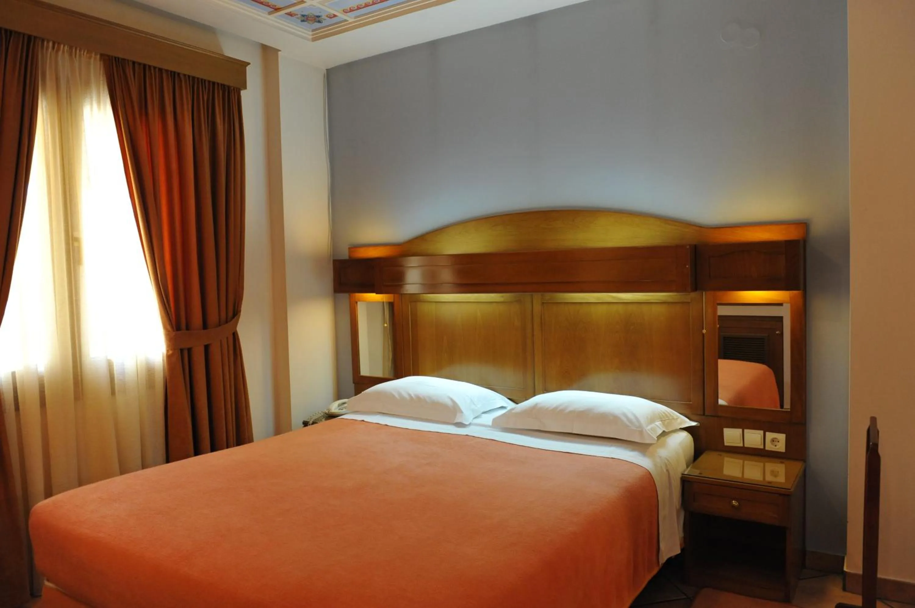 Bed in Hotel Katerina