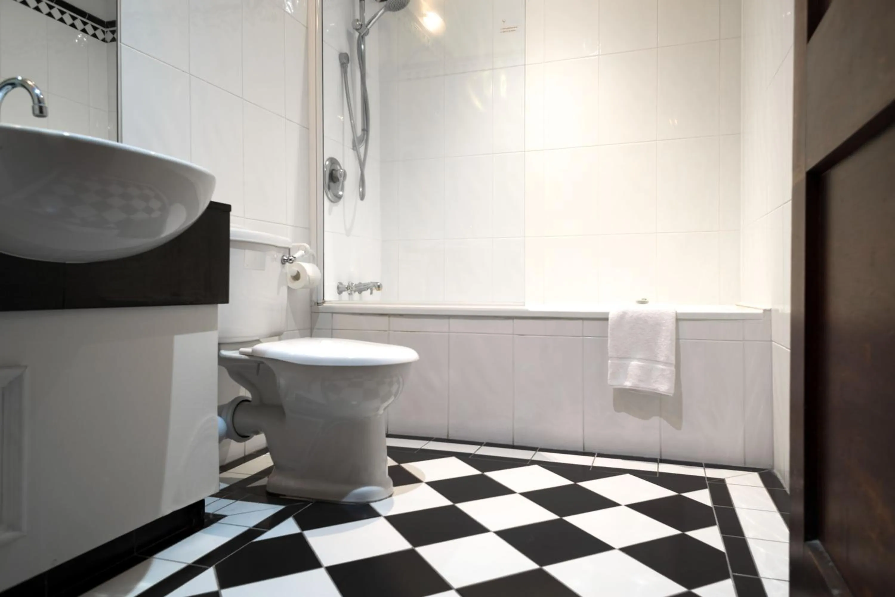 Wellesley Boutique Hotel