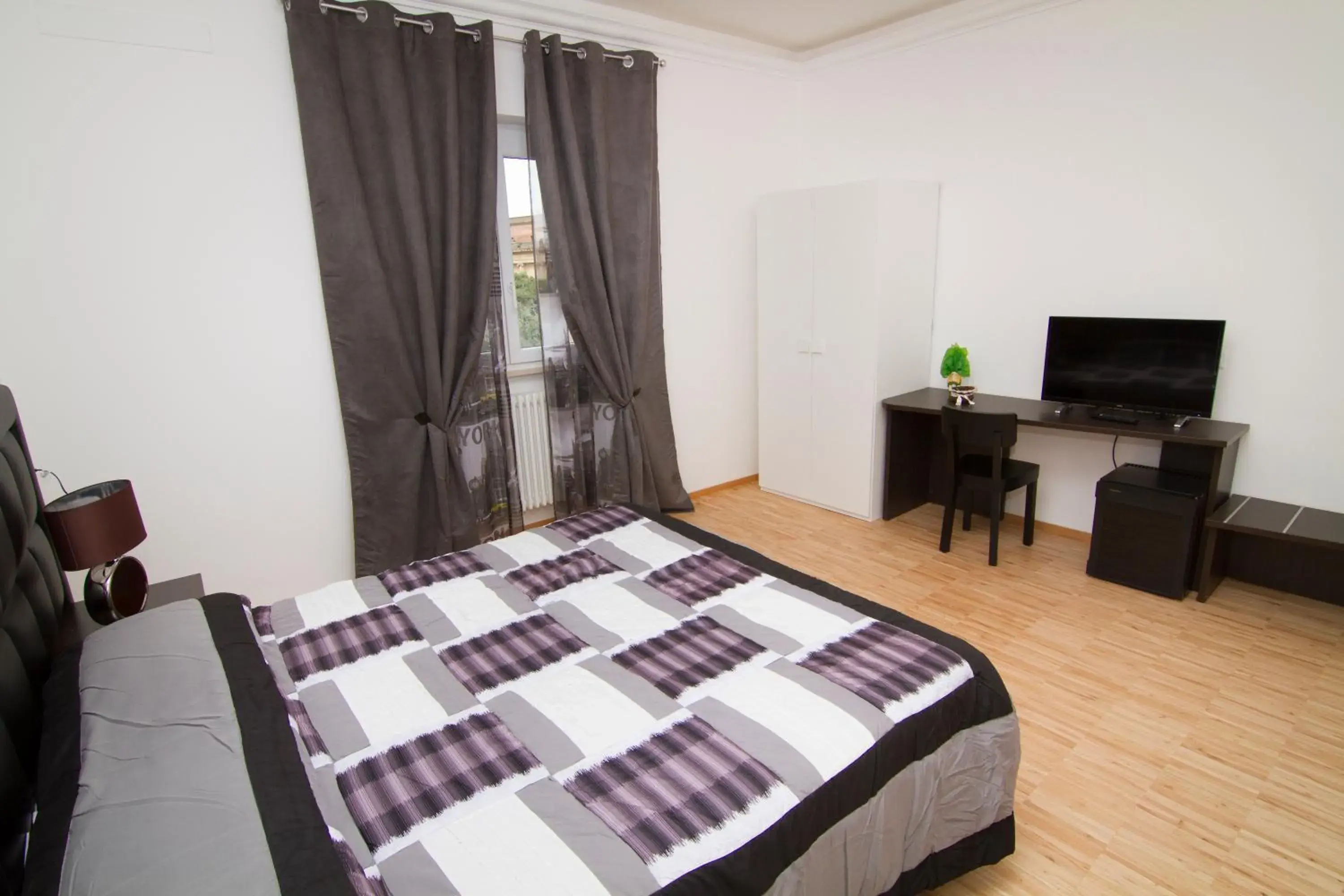 Superior Double or Twin Room with City View in Al Bastione Relais Suite & Rooms Superior Double or Twin Room with City View in Al Bastione Relais Suite & Rooms