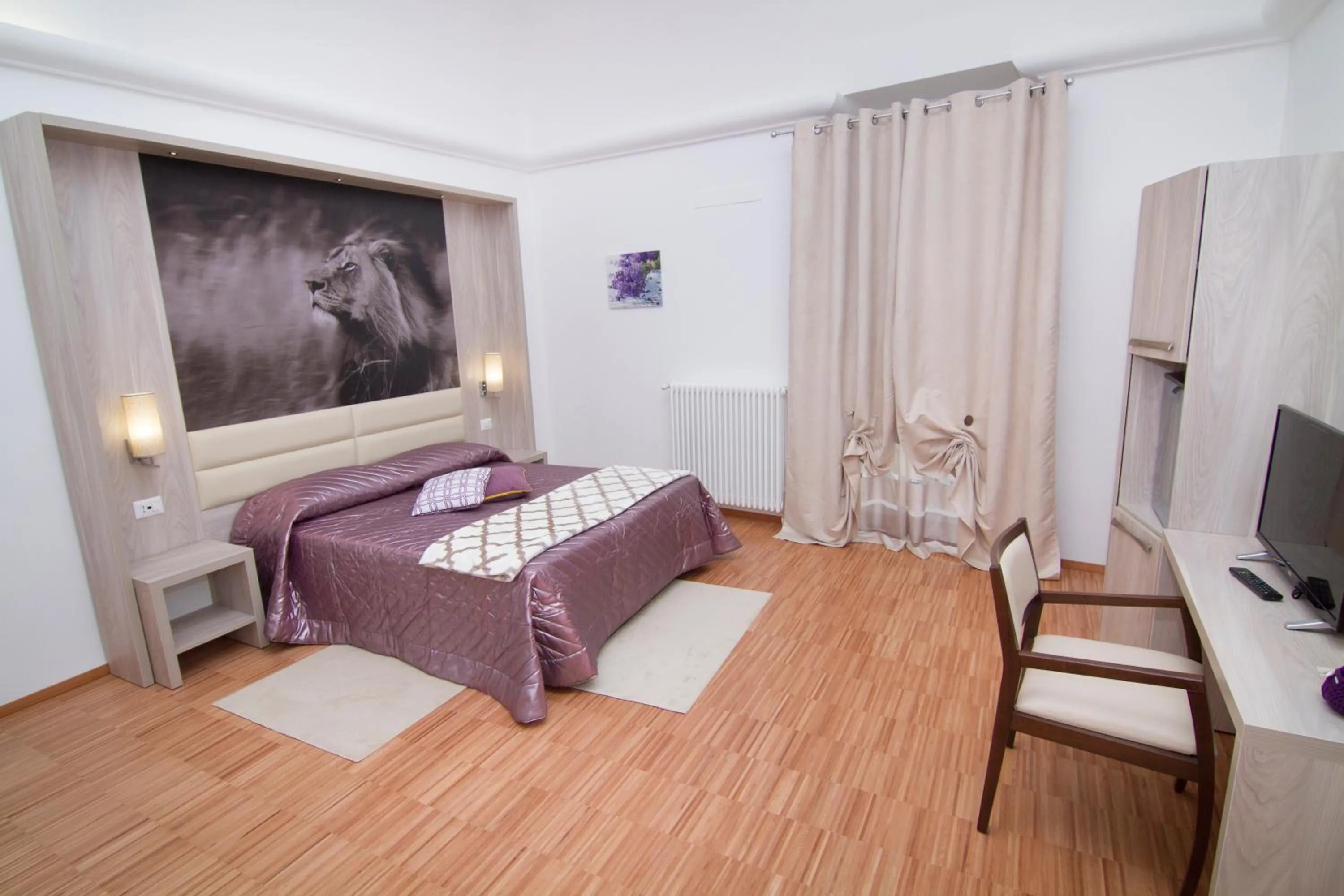 Photo of the whole room, Bed in Al Bastione Relais Suite & Rooms