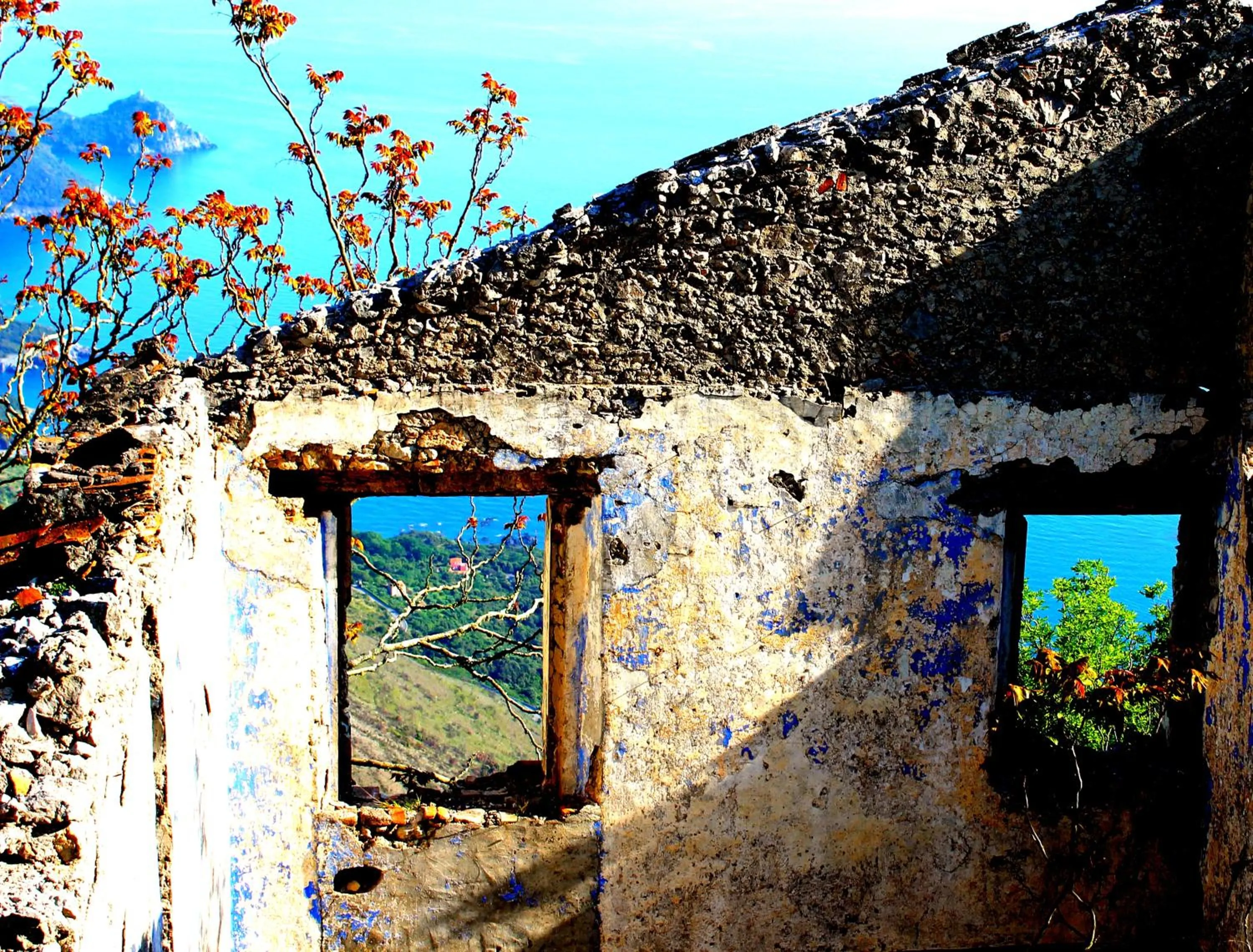 Spring in Il Vecchio e Il Mare Maratea