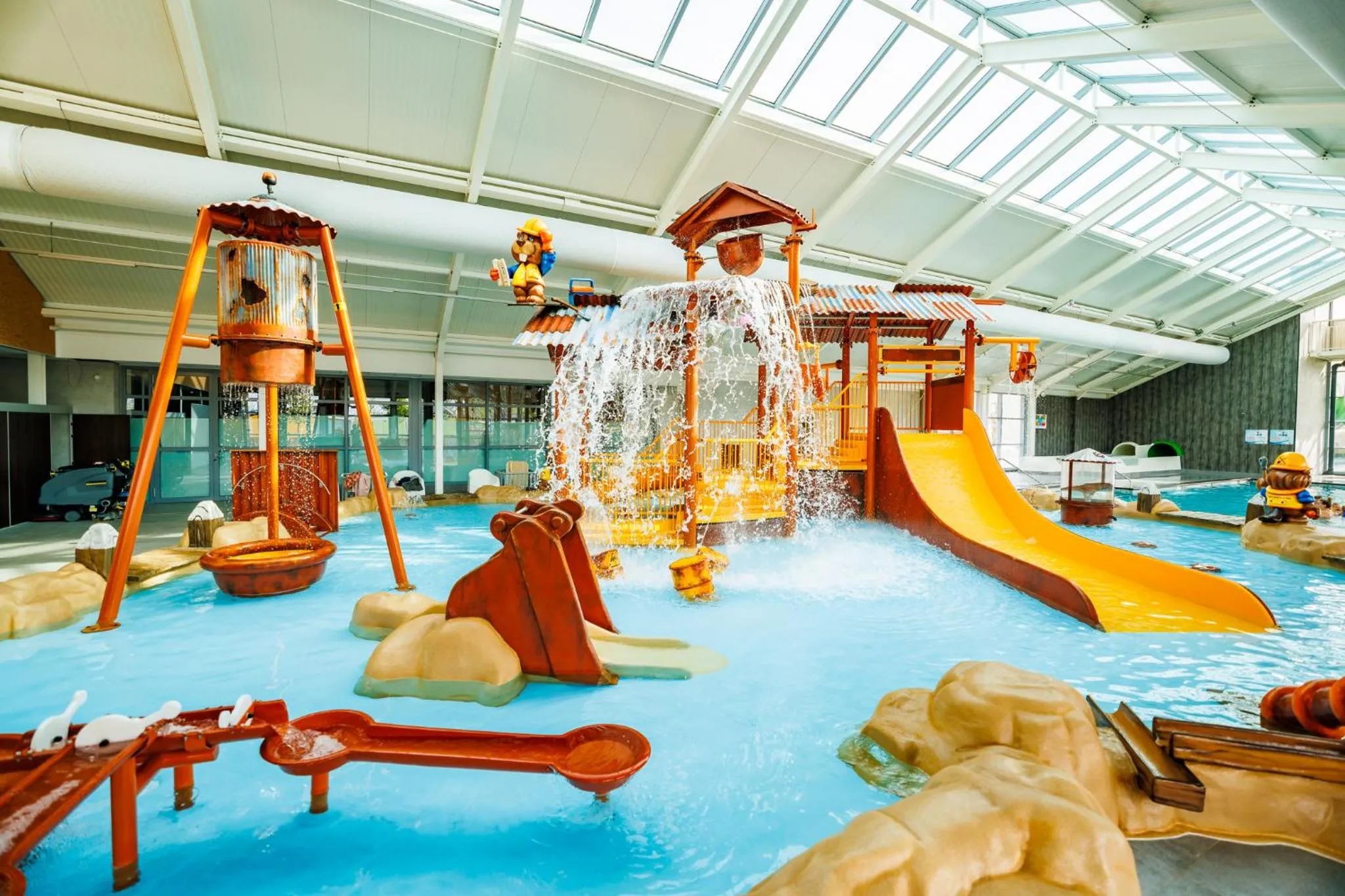Aqua park in Vakantiepark Eiland van Maurik