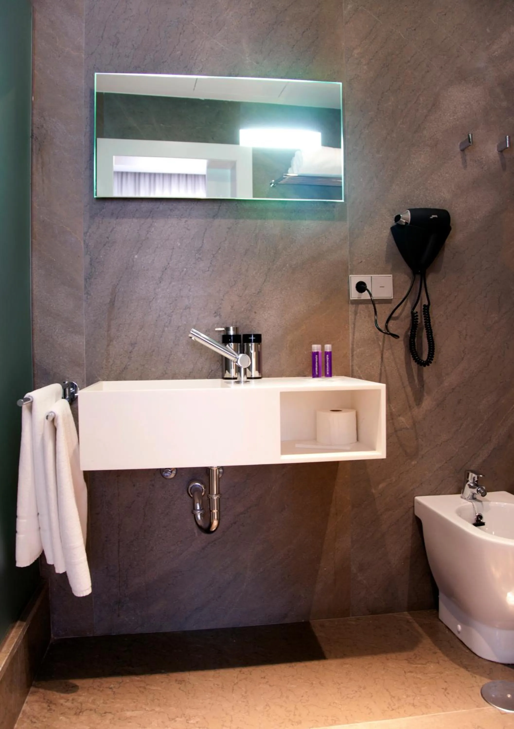 Bathroom in Khu Hotel