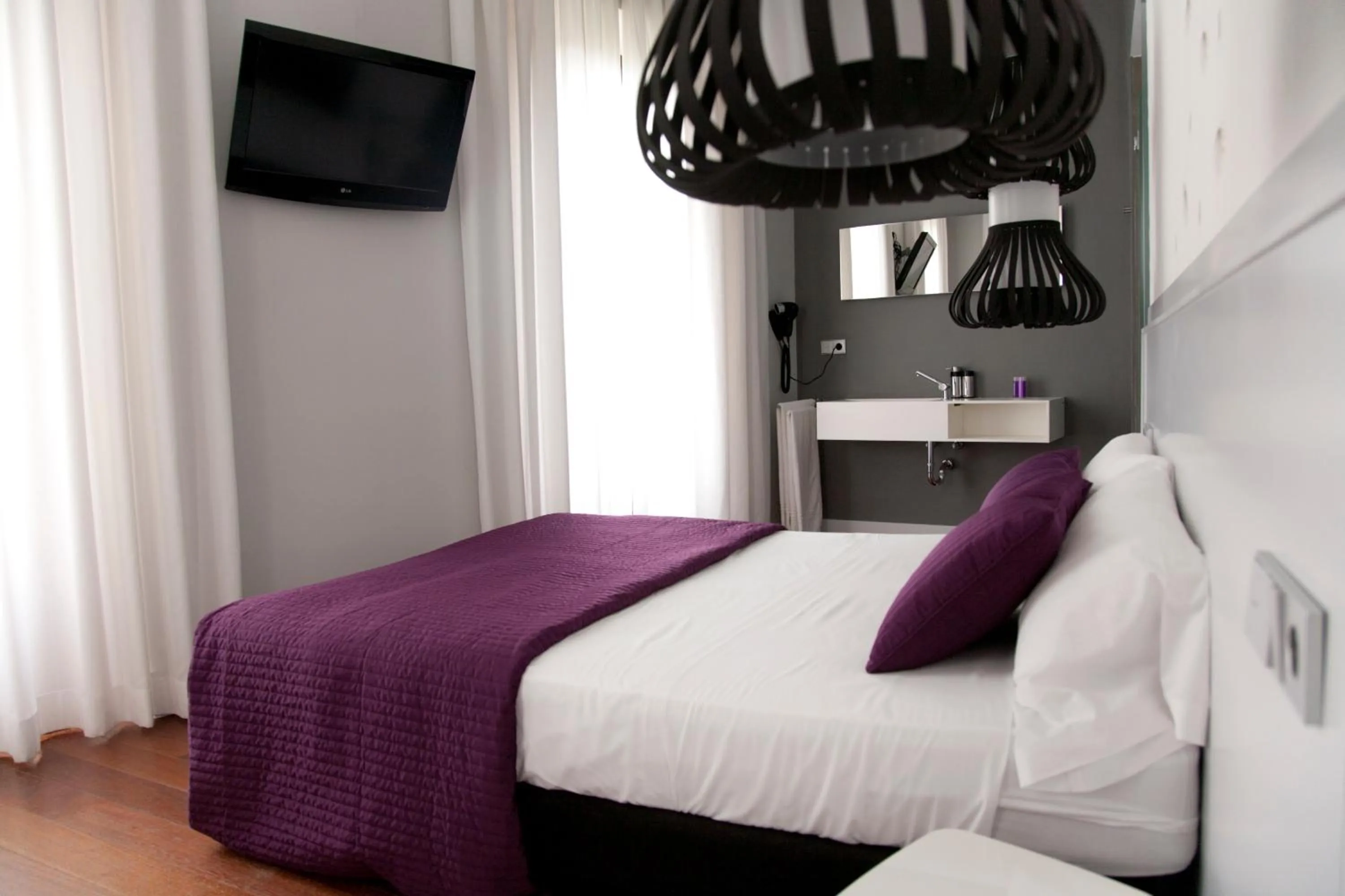 Photo of the whole room, Bed in Khu Hotel