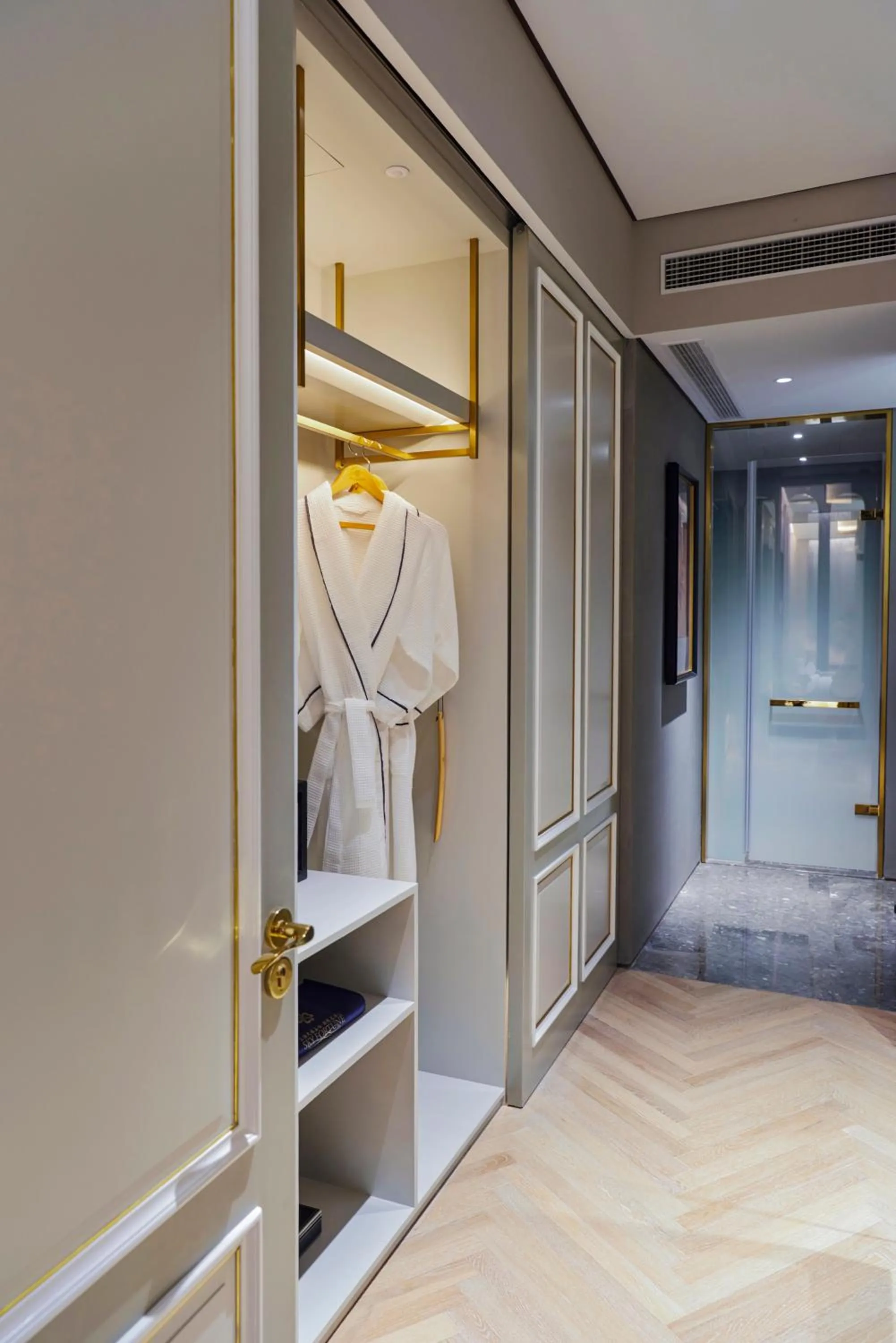 Bathroom in Sky Fortune Boutique Hotel Shanghai