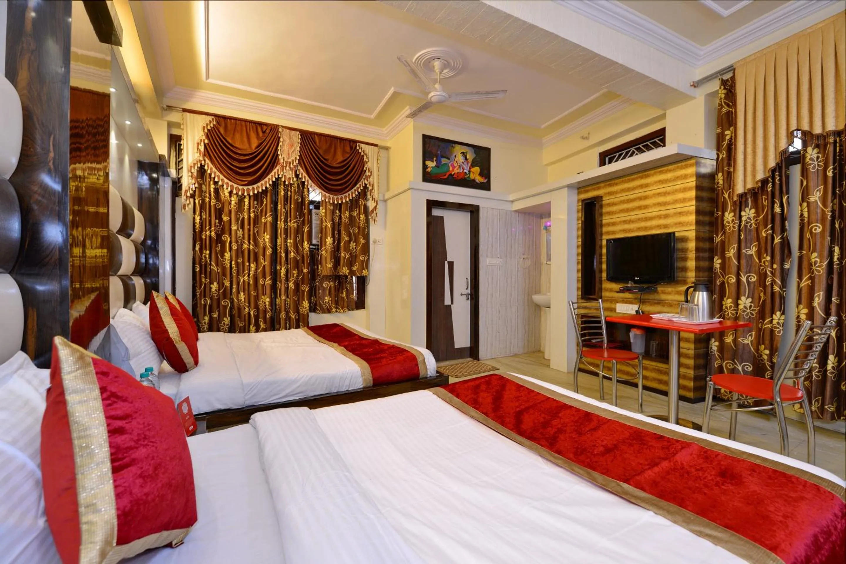 Bedroom, Bed in Super Hotel O Ganpati Plaza Ajmer
