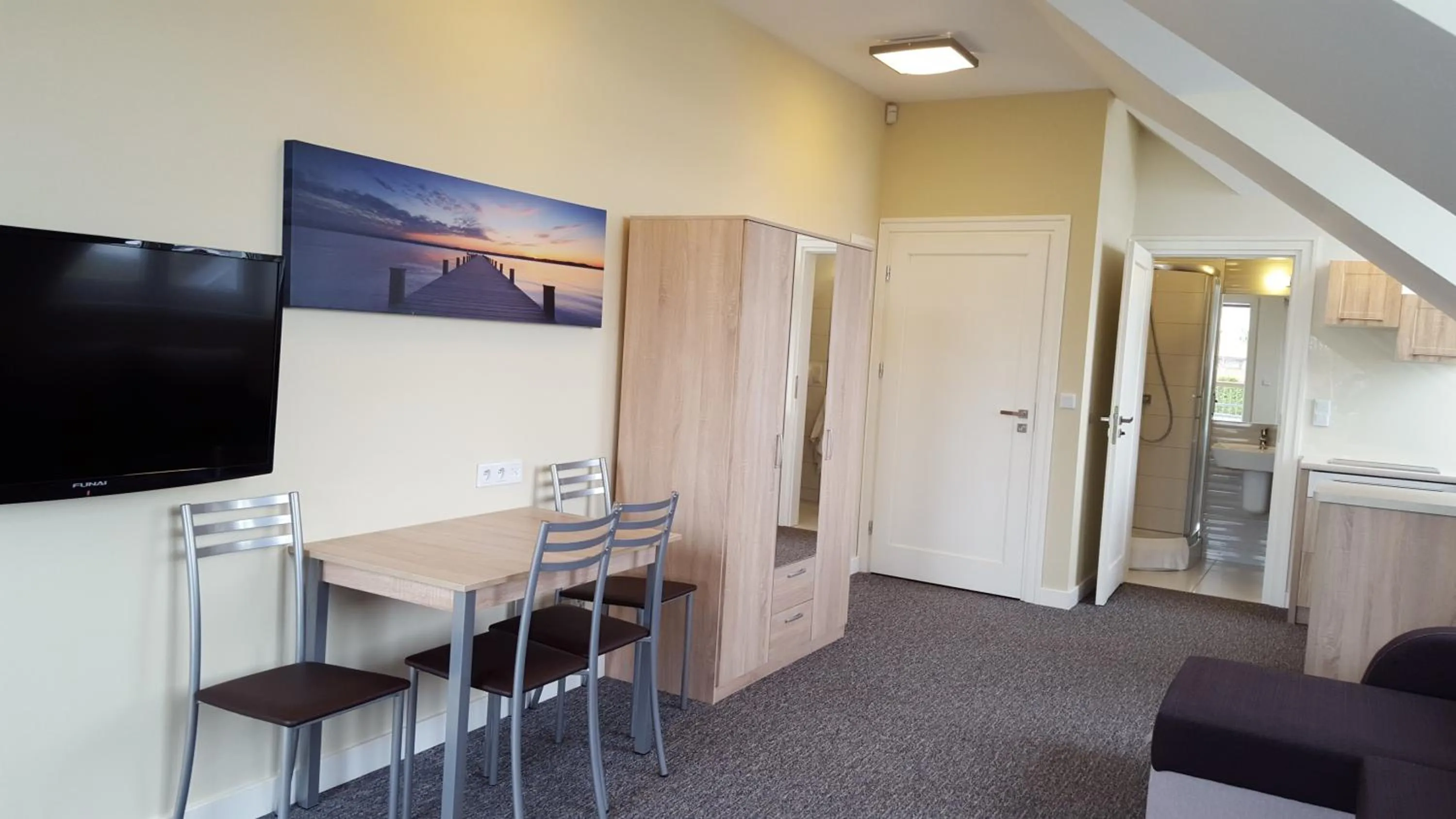 Photo of the whole room in Aparthotel EuforiaPort