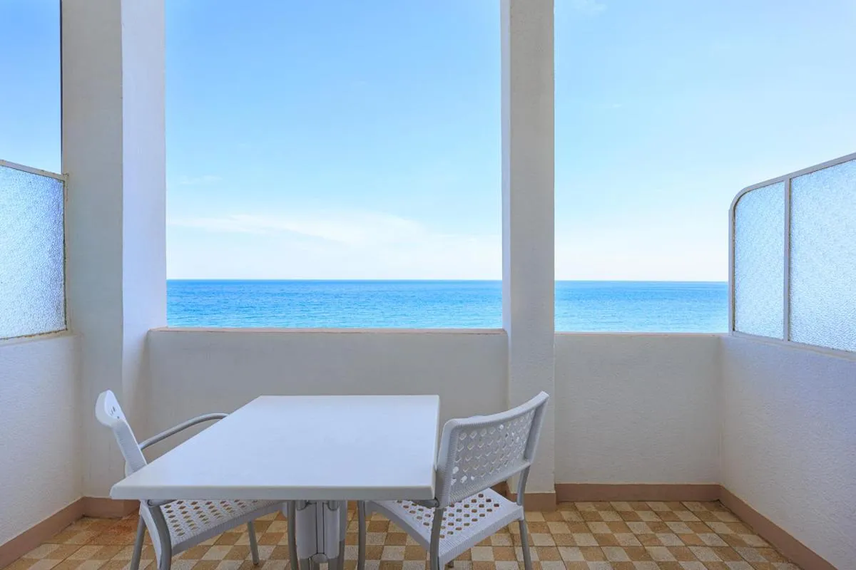 Day in LVG Hotel Collection - Grand Hotel Mediterranee