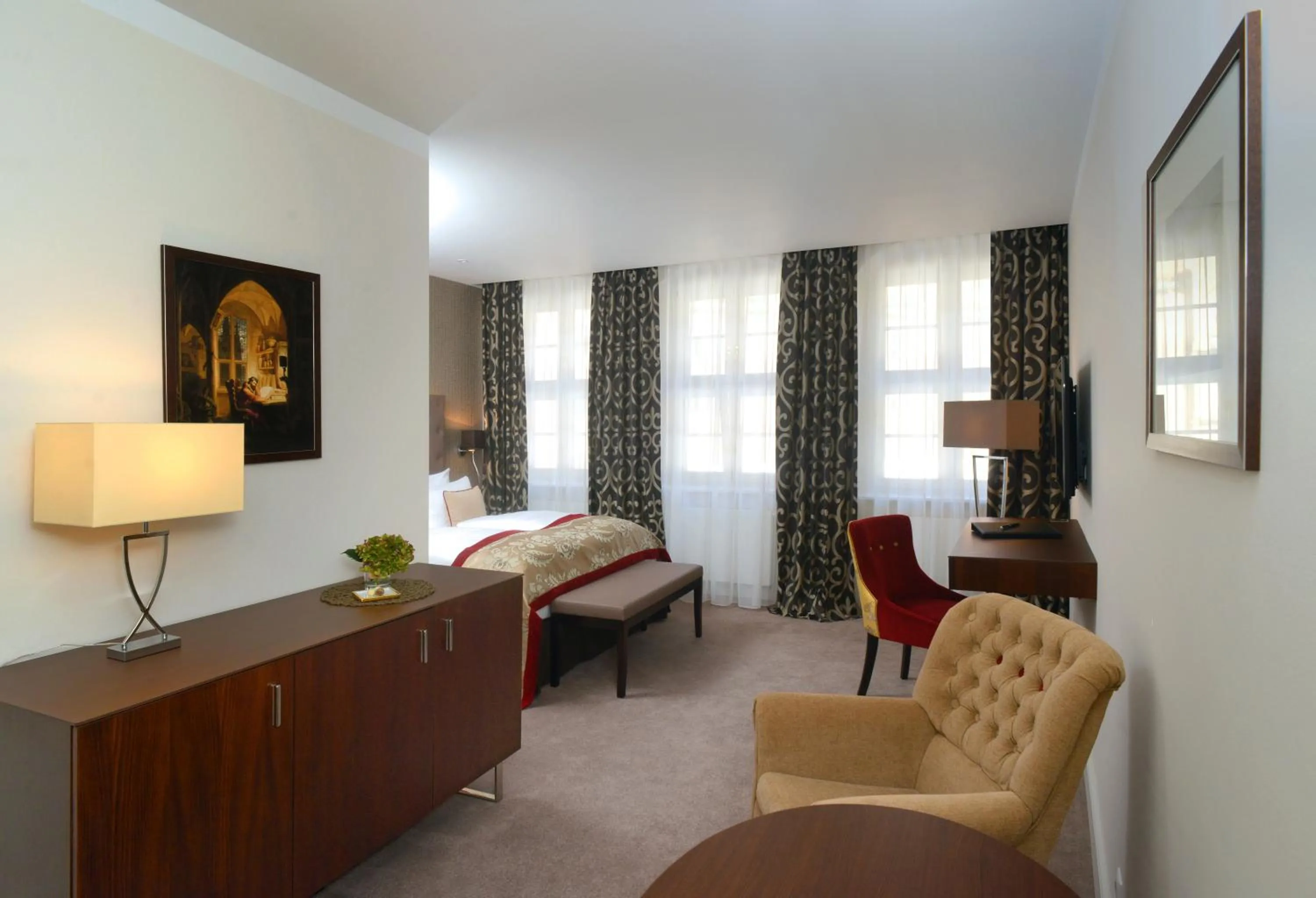 Photo of the whole room, Bed in Romantik Hotel Burgkeller Residenz Kerstinghaus