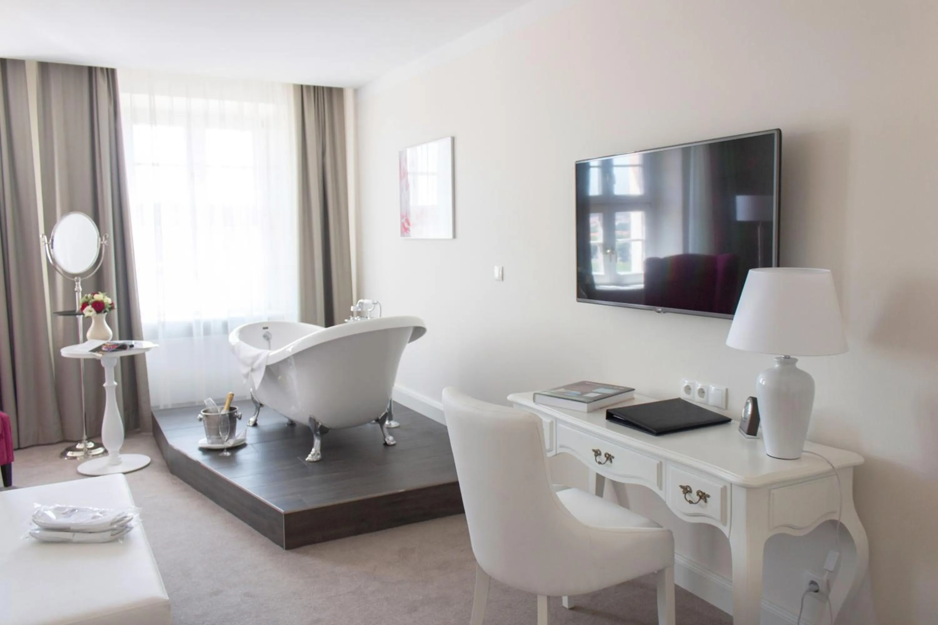 Decorative detail in Romantik Hotel Burgkeller Residenz Kerstinghaus