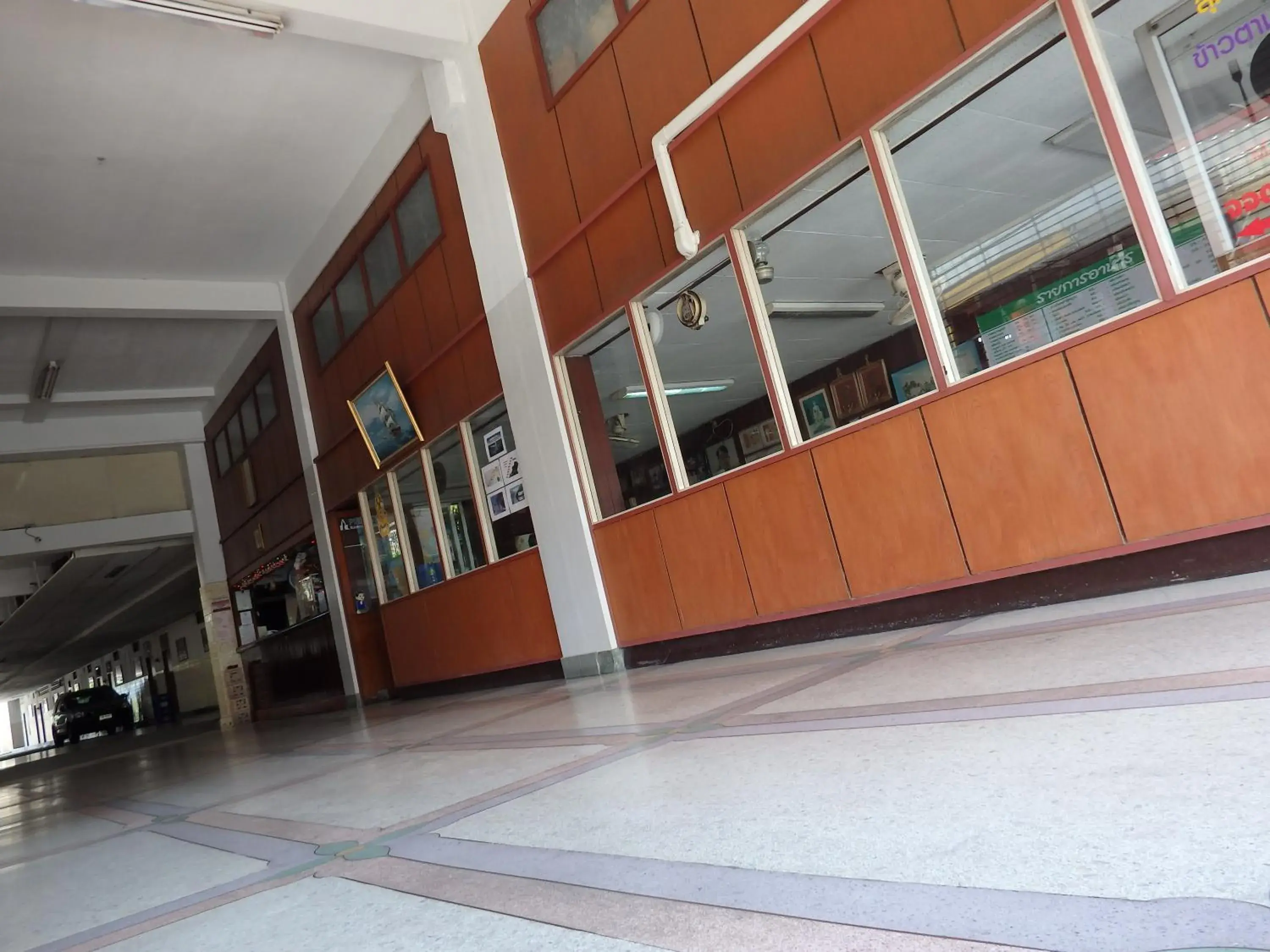 Restaurant/places to eat in Sakol Hotel Restaurant/places to eat in Sakol Hotel