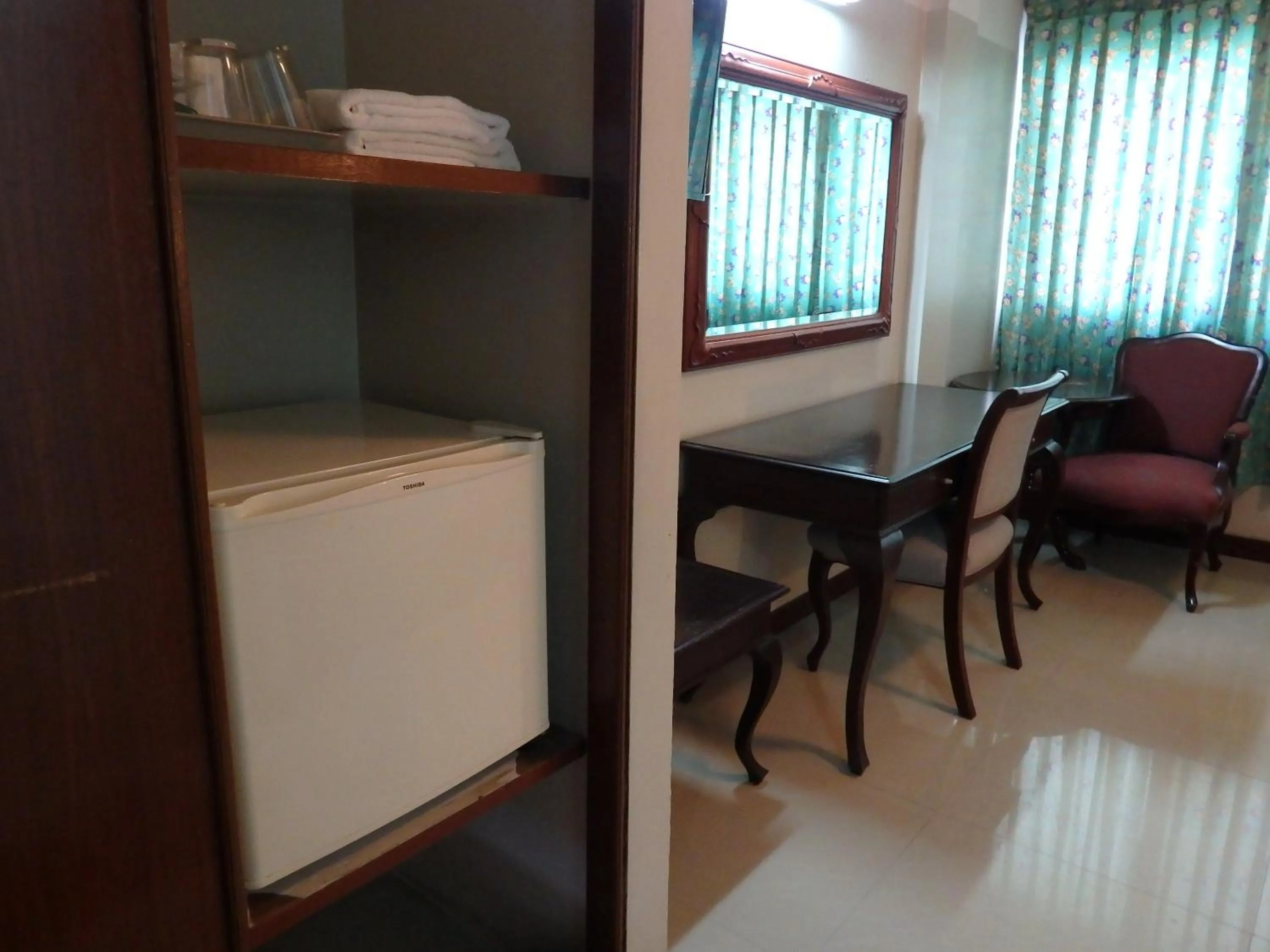 Photo of the whole room in Sakol Hotel