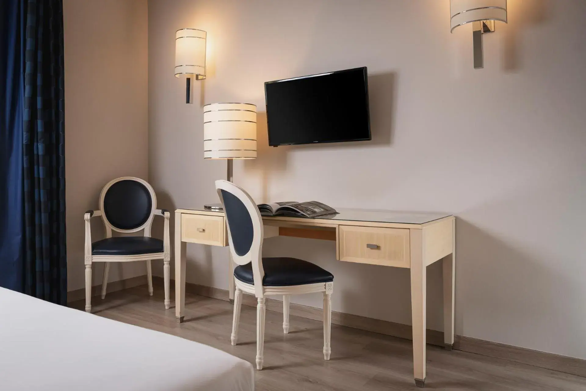 Bedroom, Bed in Just Hotel Lomazzo Fiera Bedroom, Bed in Just Hotel Lomazzo Fiera