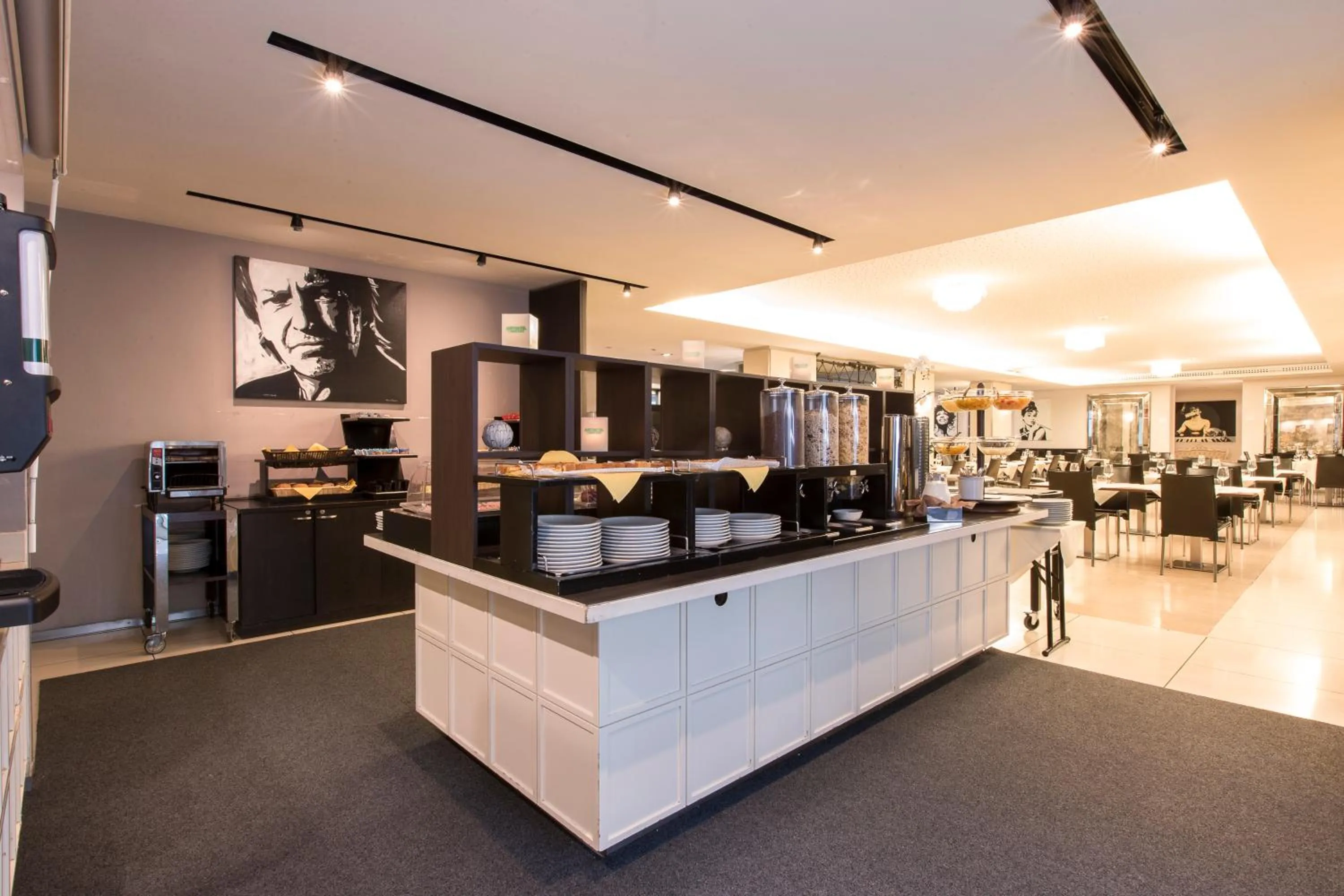 Dining area in Just Hotel Lomazzo Fiera