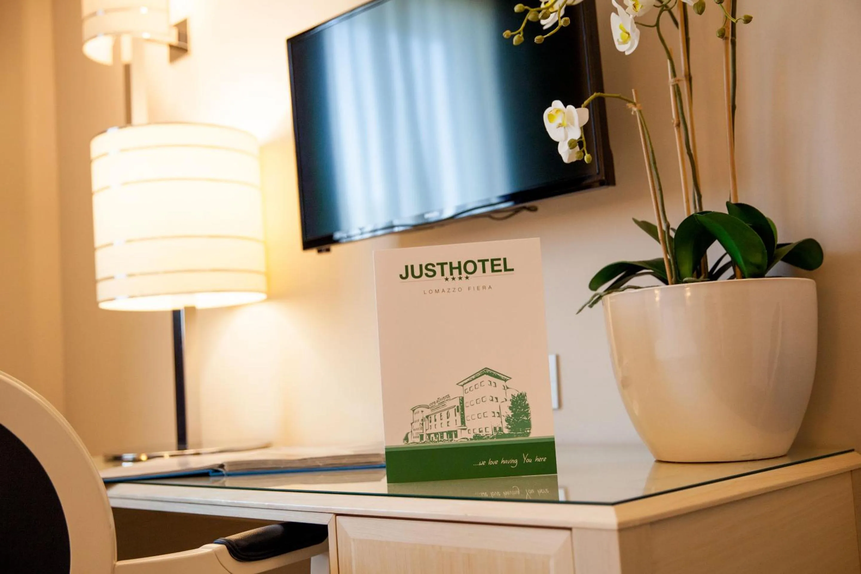 Photo of the whole room in Just Hotel Lomazzo Fiera