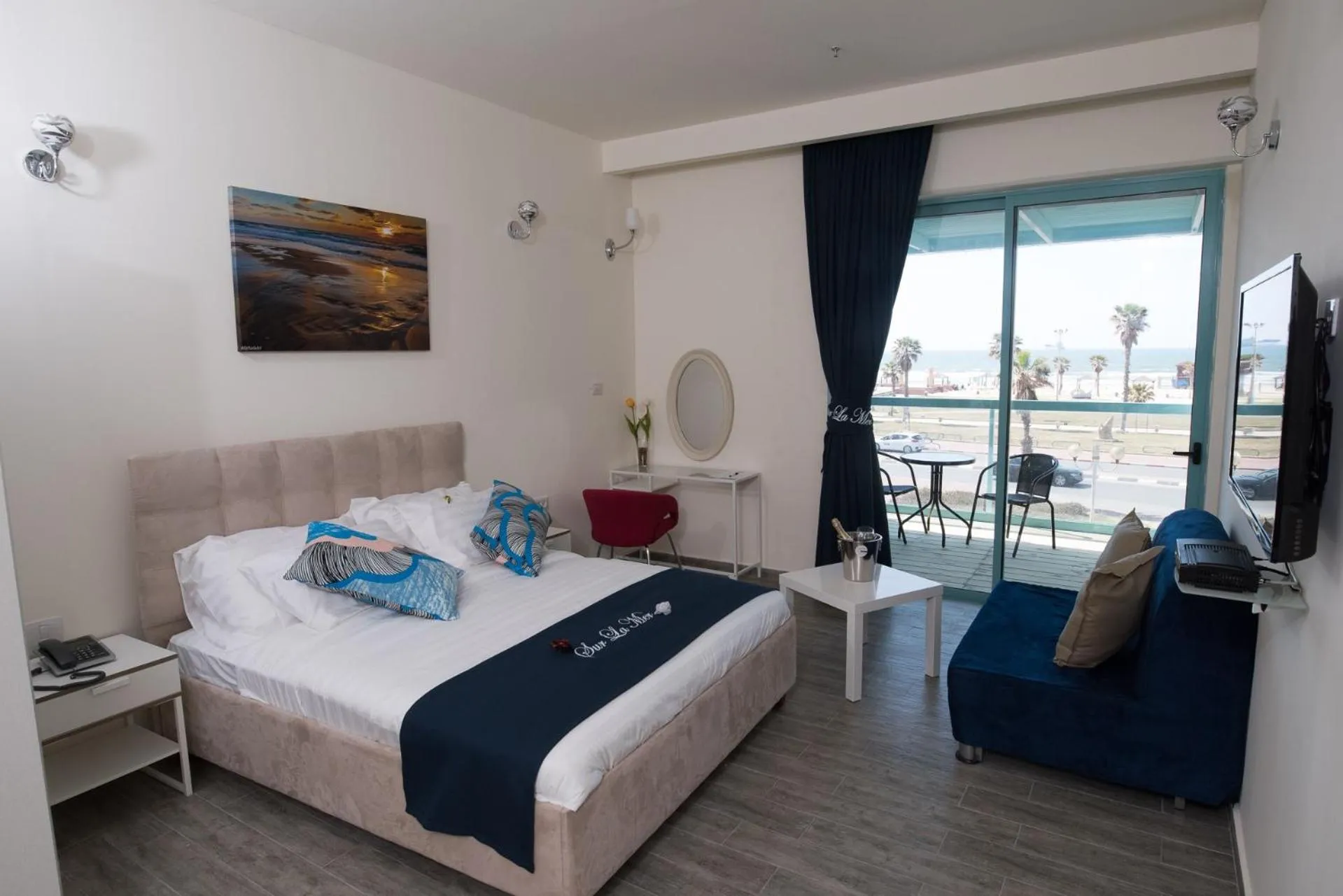 Day, Bed in Sur La Mer Hotel Ashdod