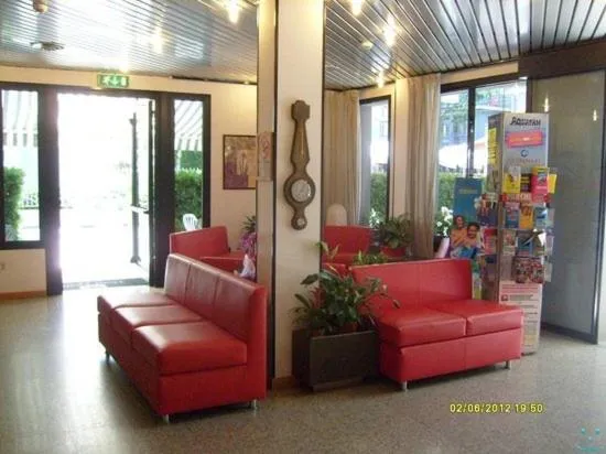 Communal lounge/ TV room in Hotel Giglio