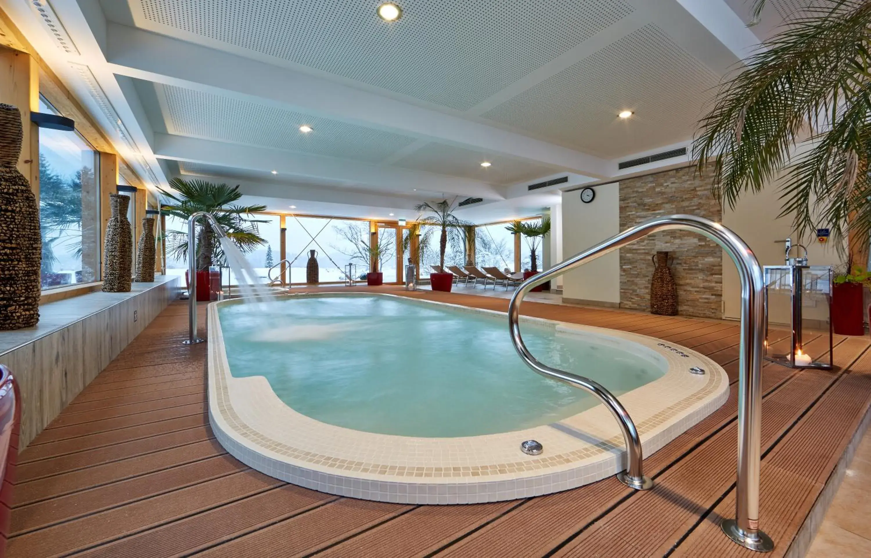 Swimming pool in Romantik Alpenhotel Waxenstein Swimming pool in Romantik Alpenhotel Waxenstein