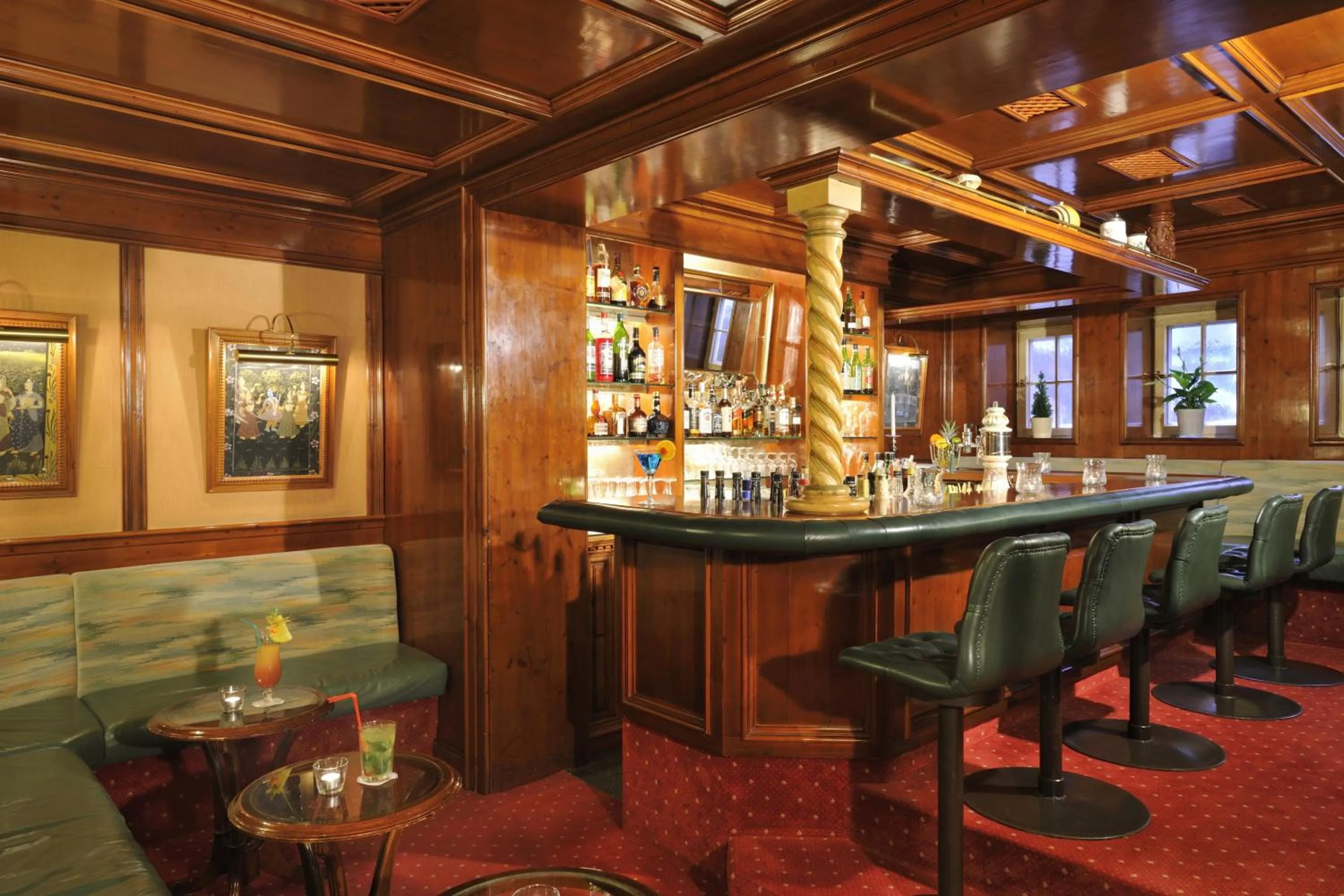 Evening entertainment in Romantik Alpenhotel Waxenstein