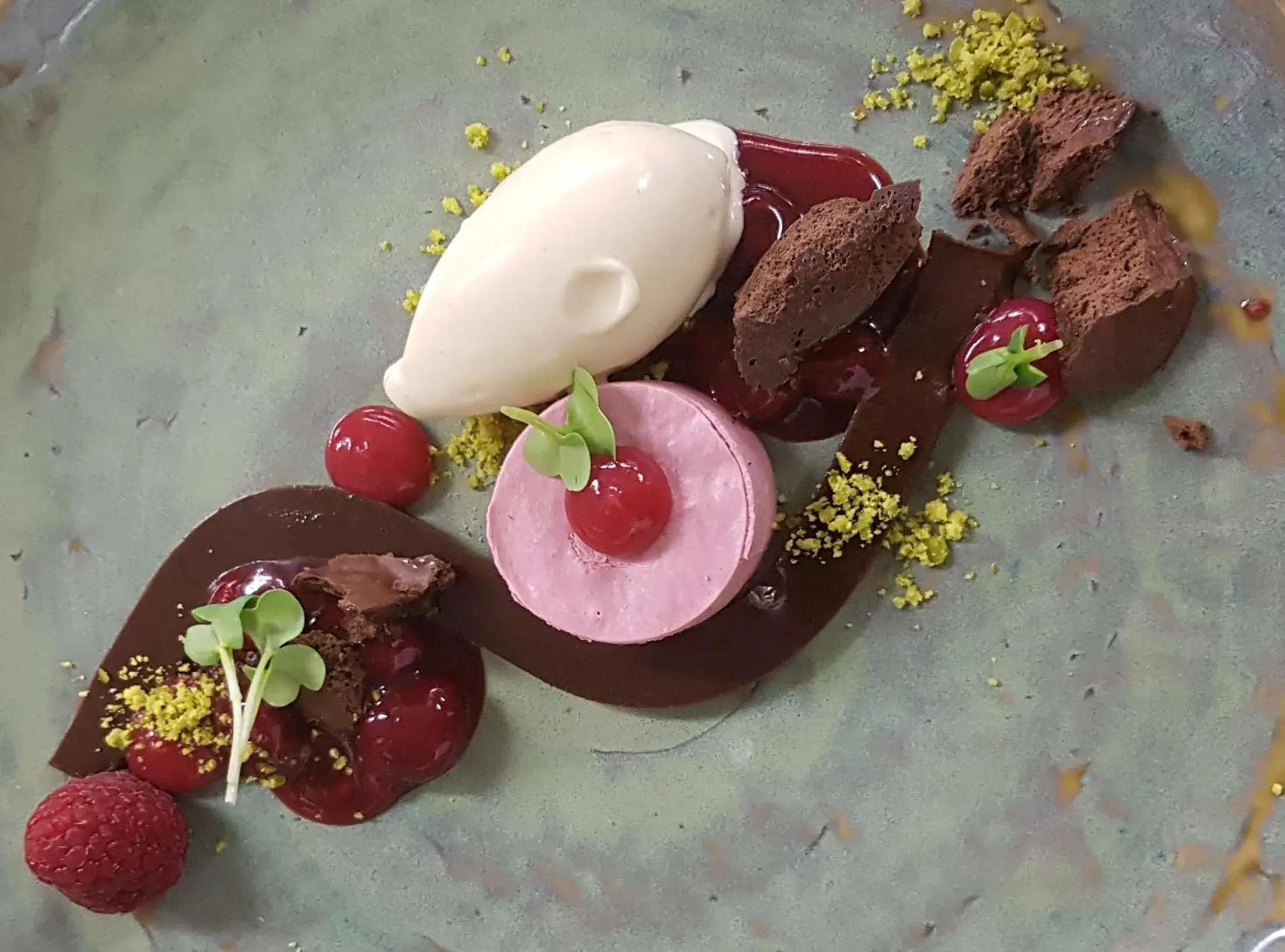 Food and drinks in Romantik Alpenhotel Waxenstein Food and drinks in Romantik Alpenhotel Waxenstein