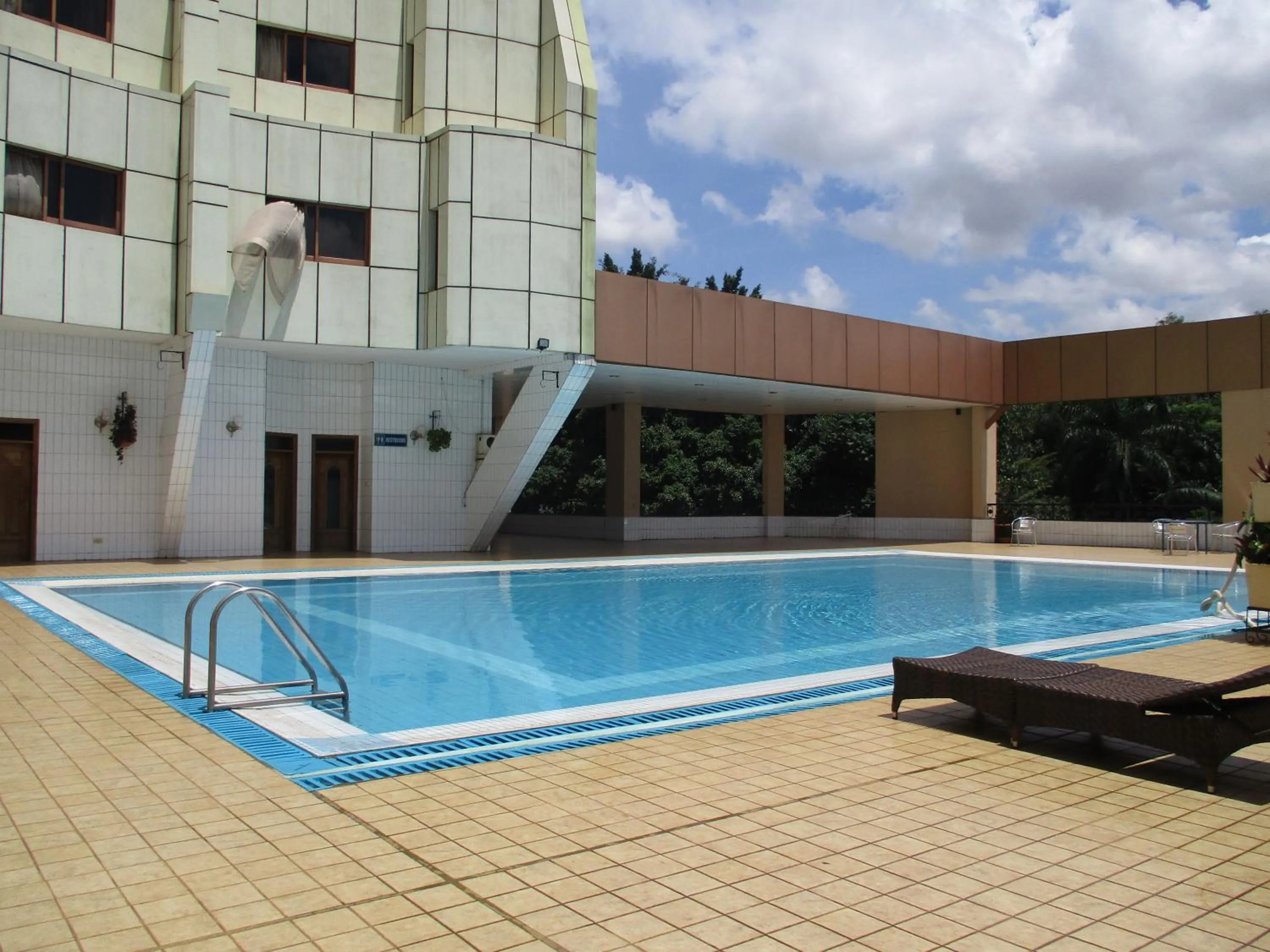 Swimming pool in Imperial Royale Hotel