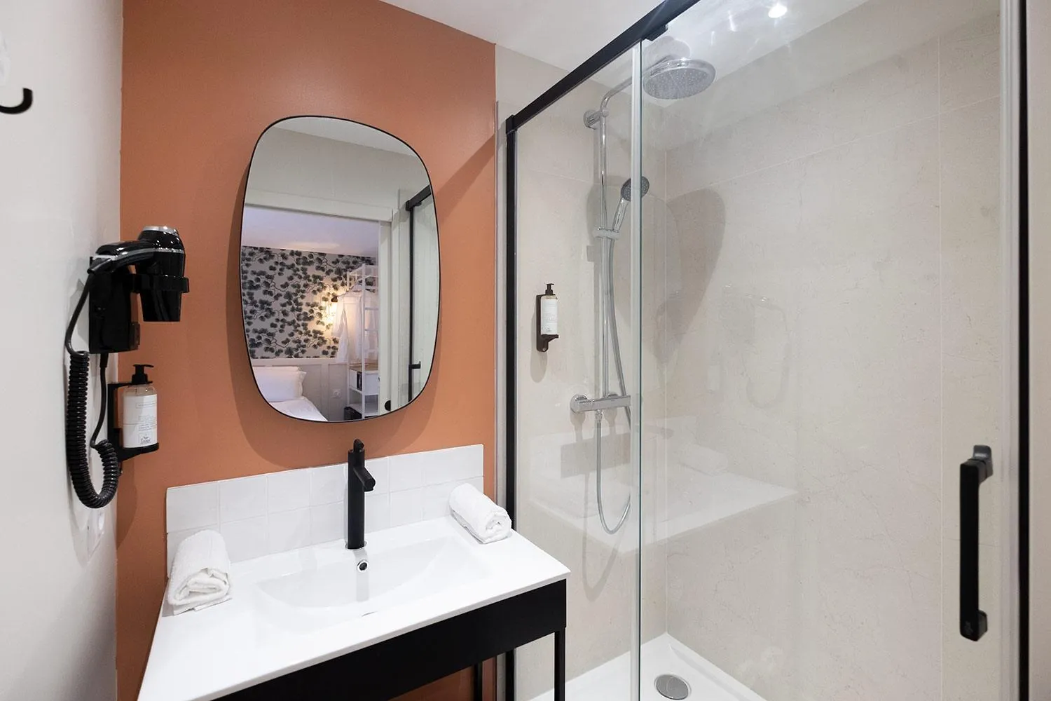 Bathroom in Hôtel de la Plage
