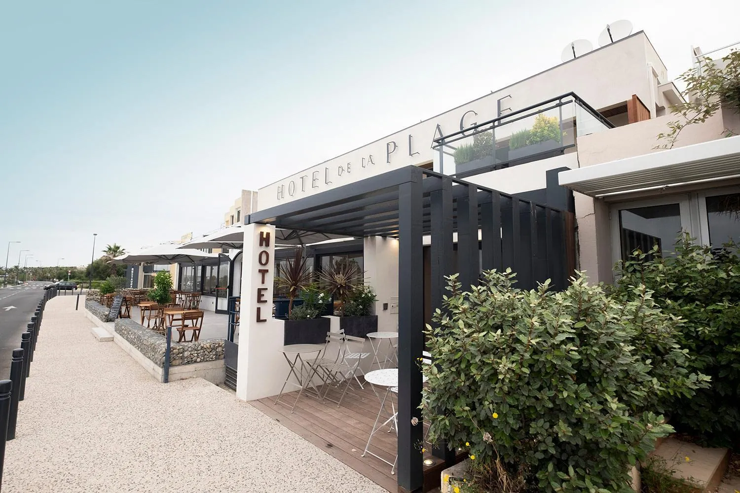 Property building in Hôtel de la Plage