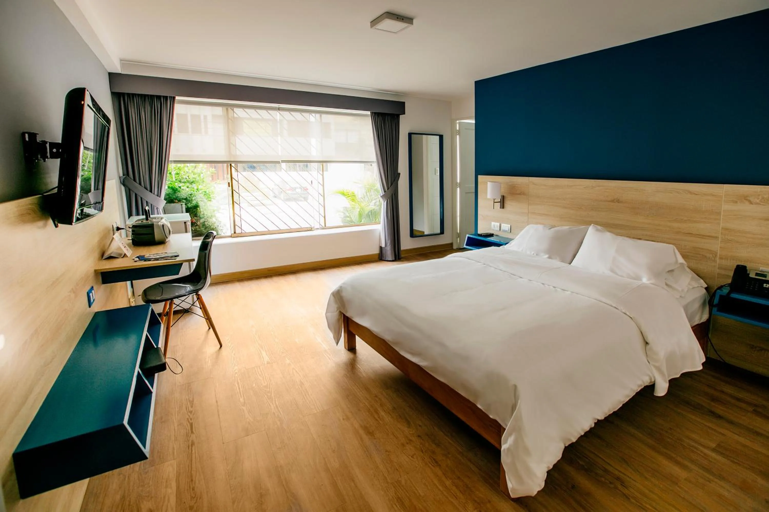 Bedroom, Bed in Daniel's Apart Hotel