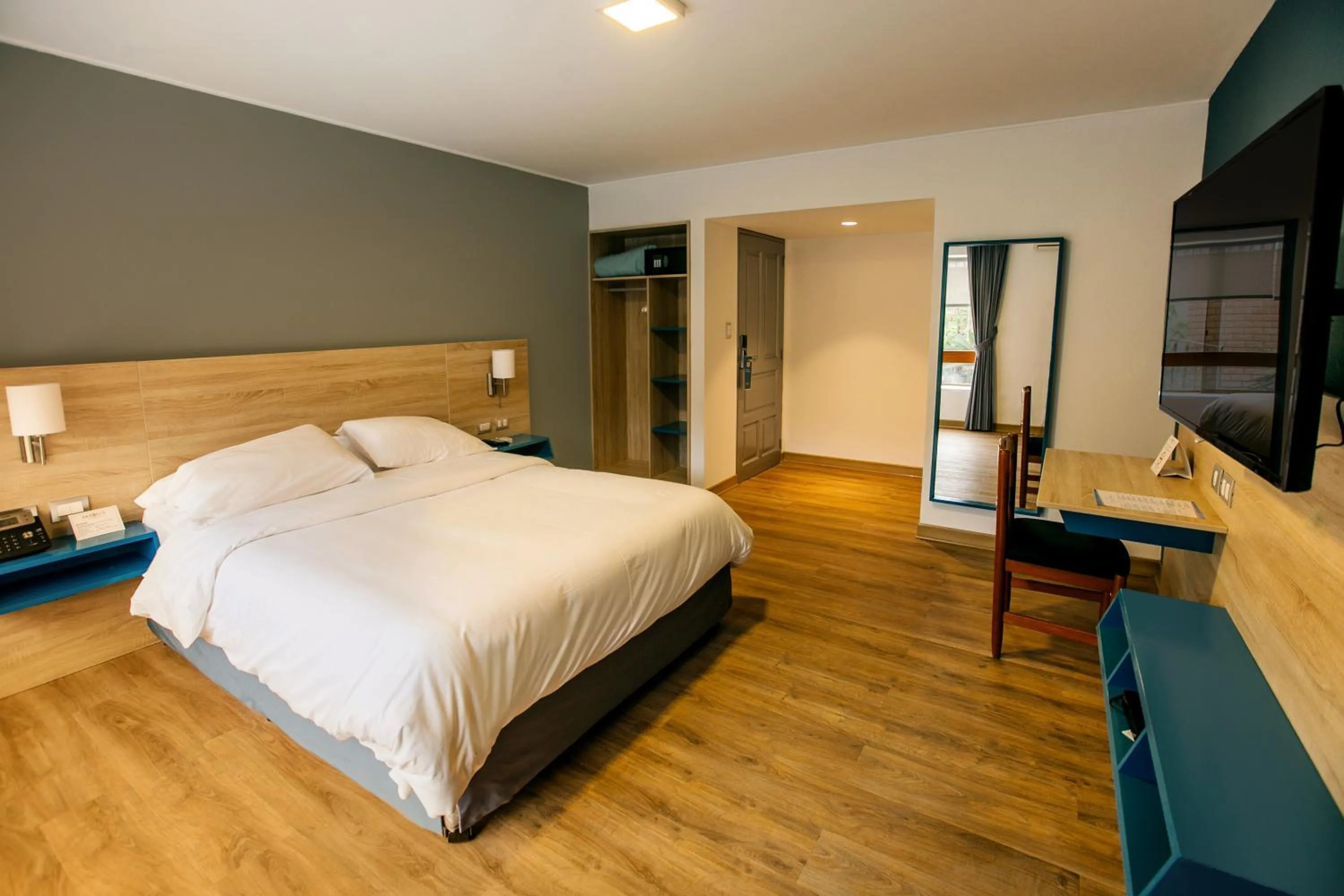 Bedroom, Bed in Daniel's Apart Hotel