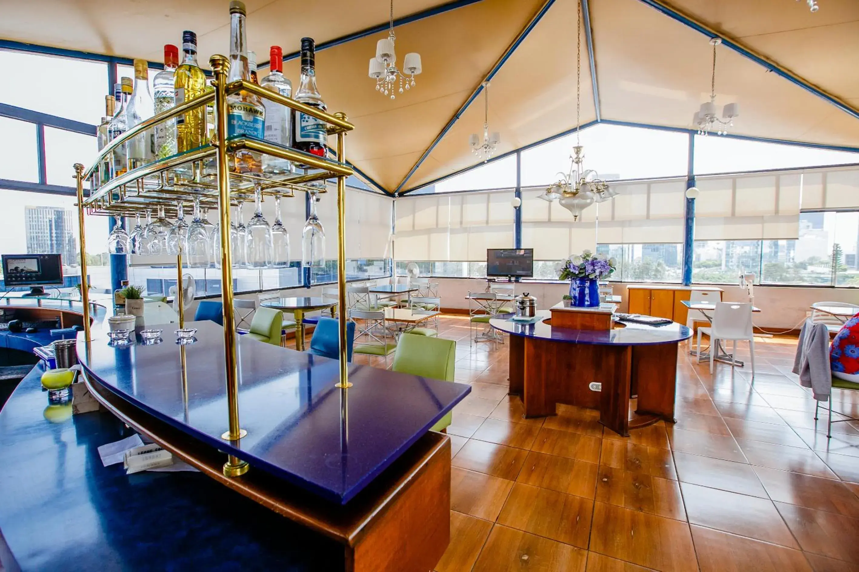 Restaurant/places to eat in Daniel's Apart Hotel Restaurant/places to eat in Daniel's Apart Hotel