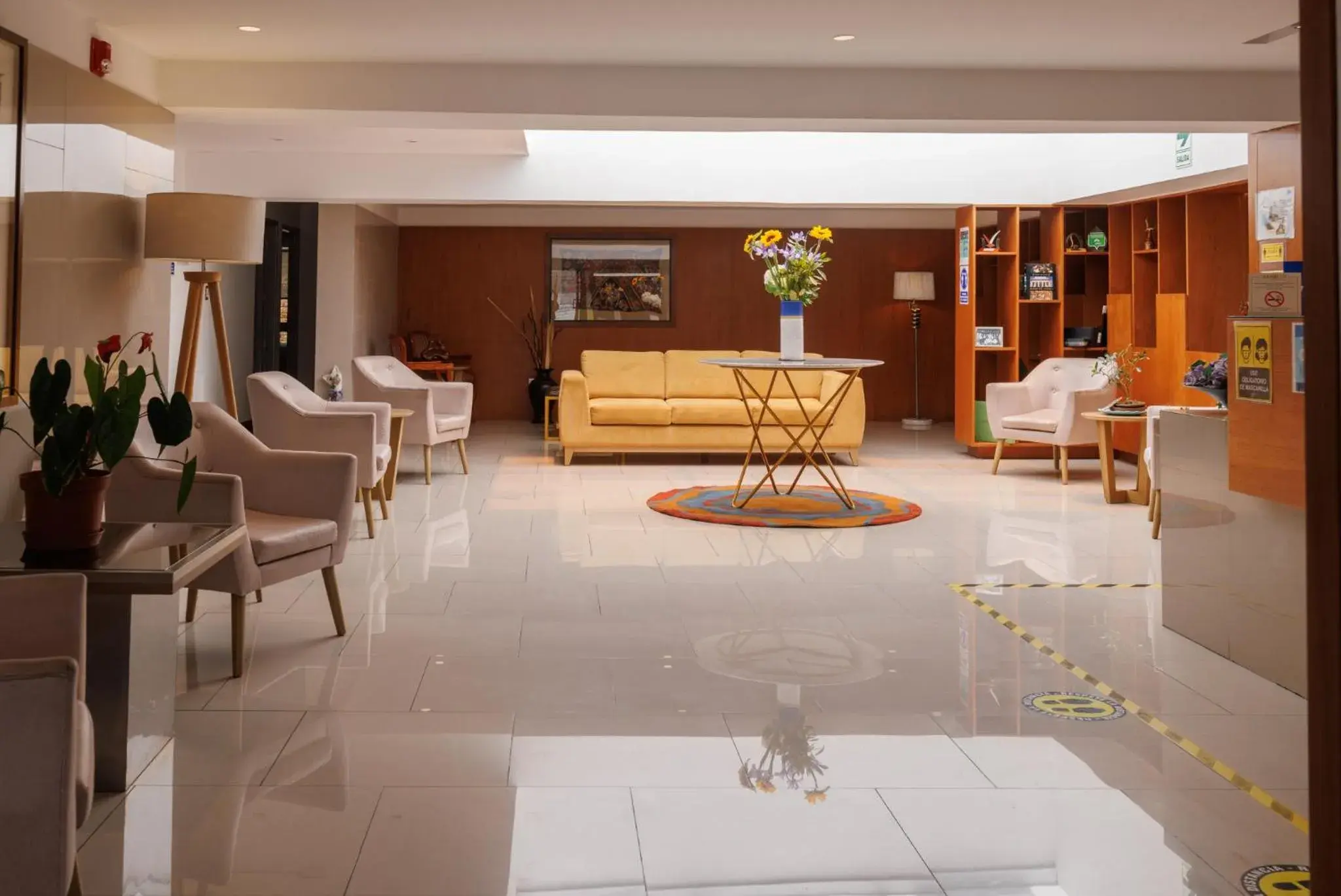 Lobby or reception in Daniel's Apart Hotel Lobby or reception in Daniel's Apart Hotel