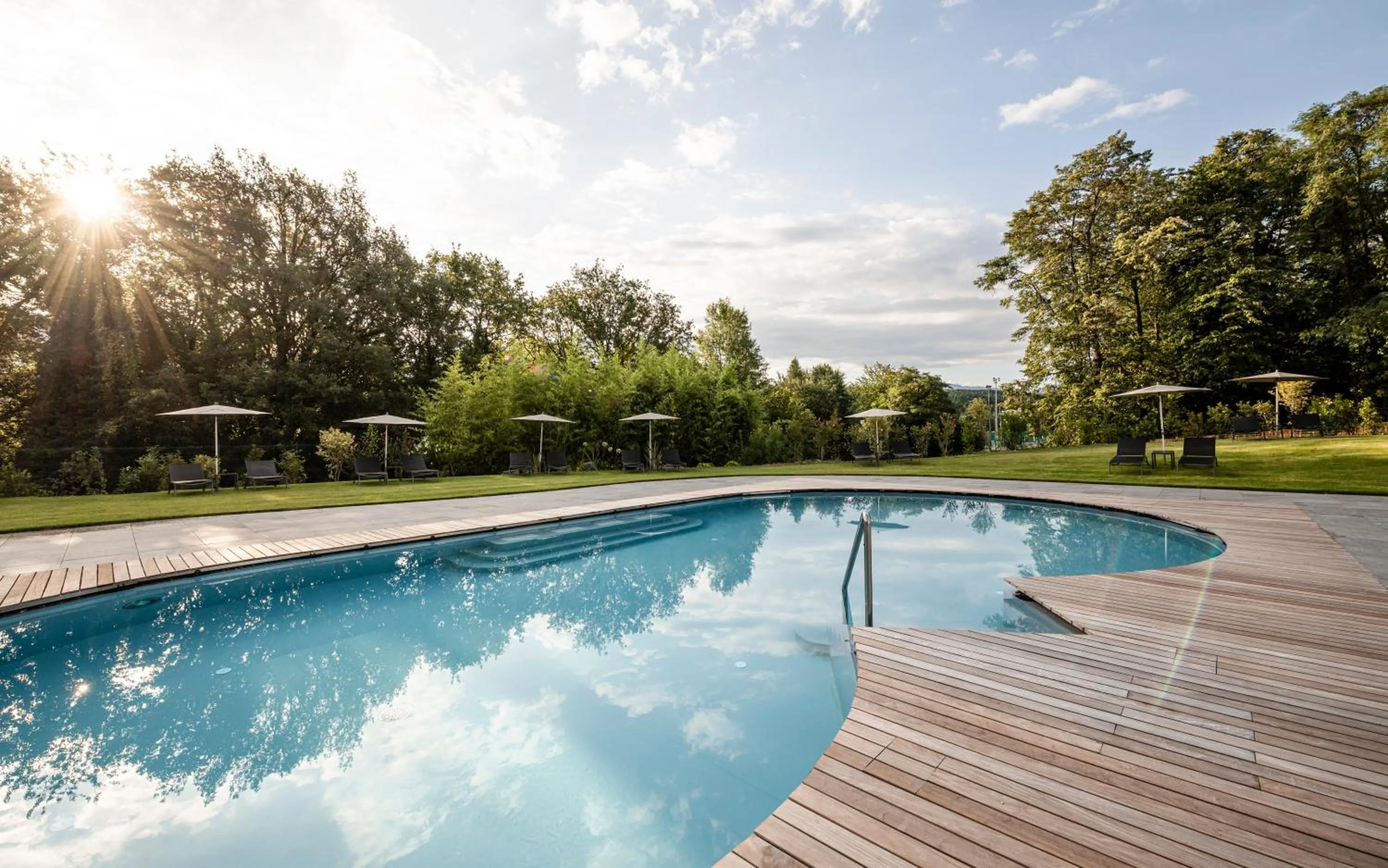 Swimming pool in Hotel Ansitz Rungghof