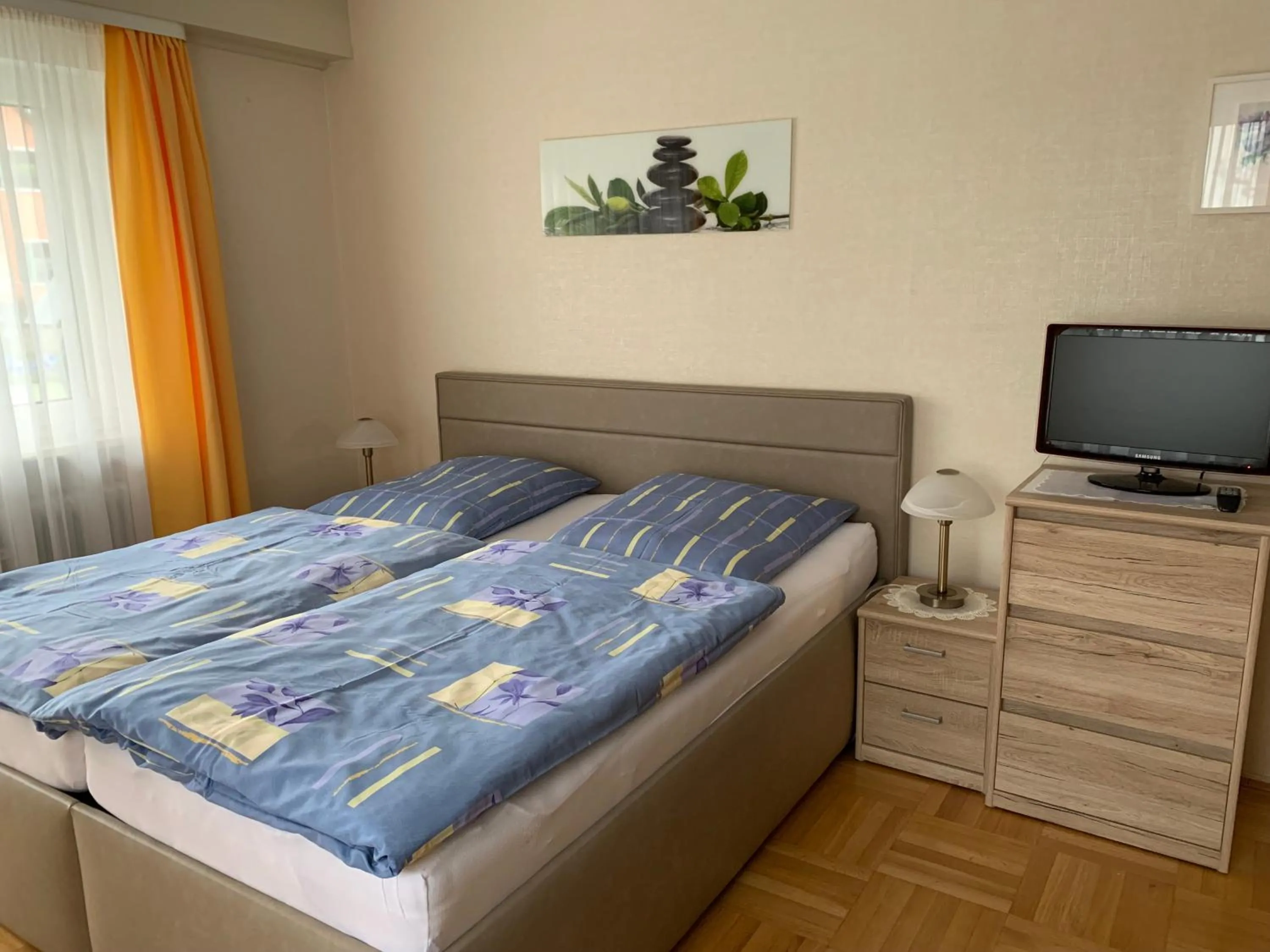 Bed in Ferienwohnung "an der Wiesent"