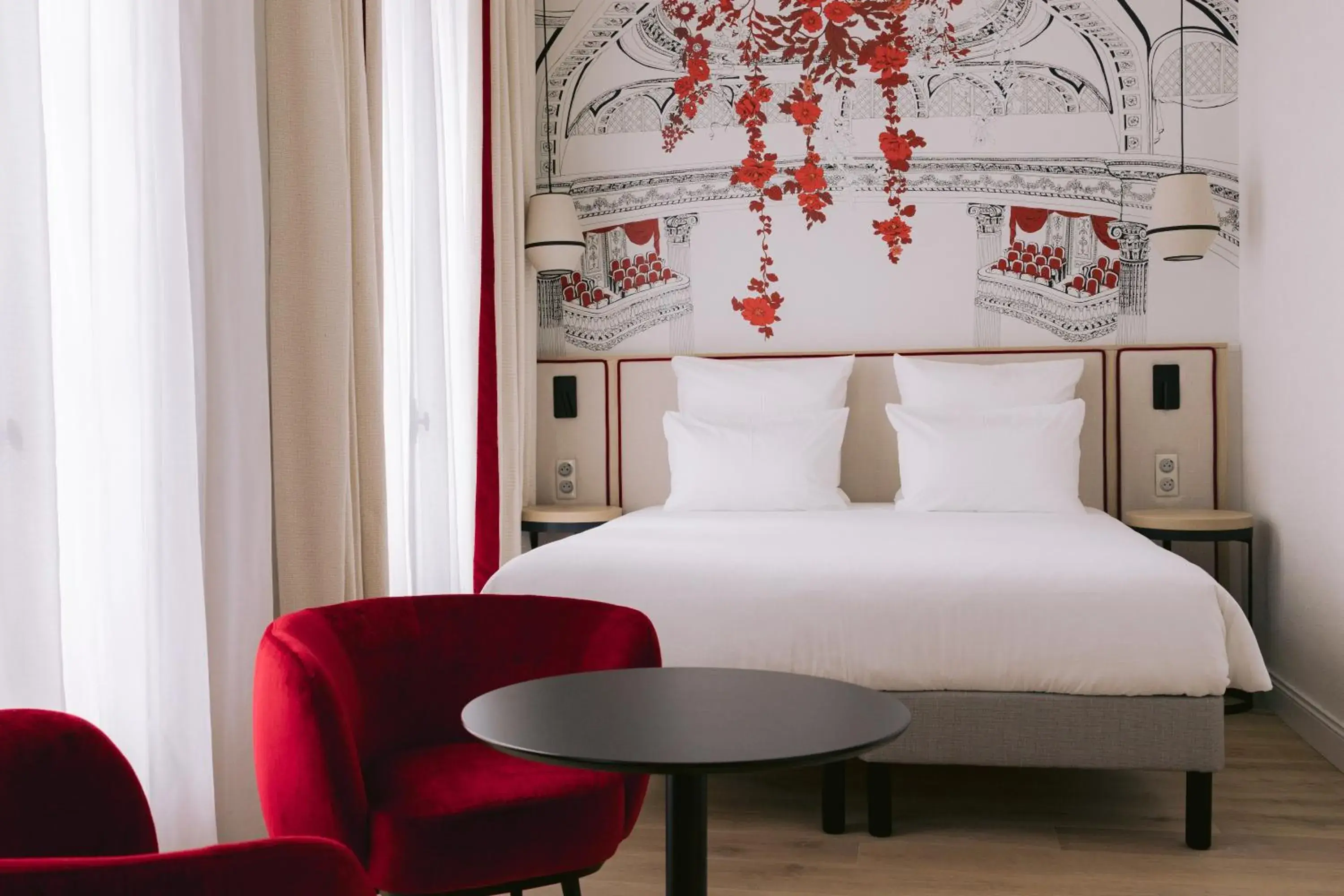 Bedroom, Bed in Hôtel Majestic Bedroom, Bed in Hôtel Majestic