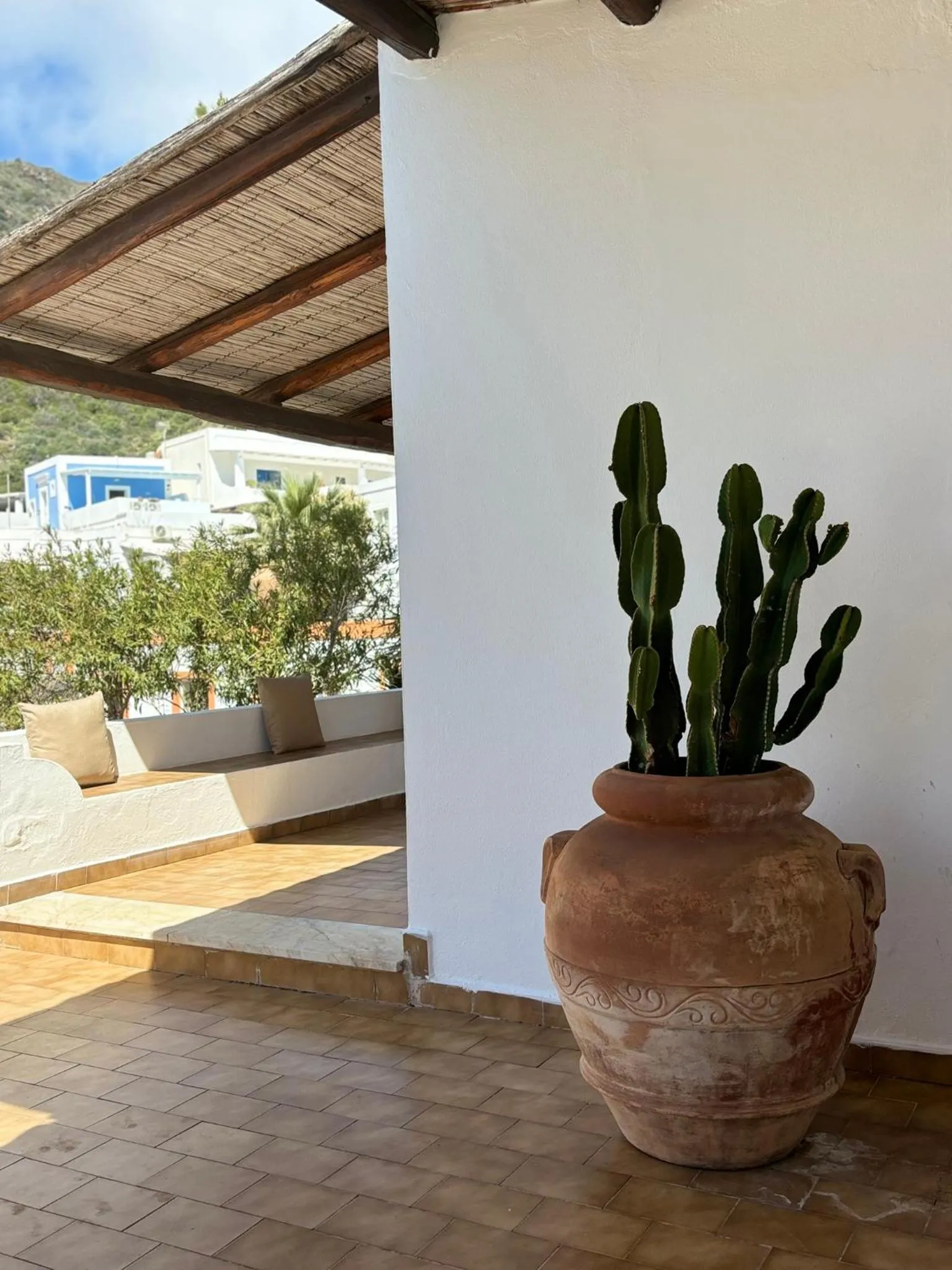 Day in Hotel Tesoriero